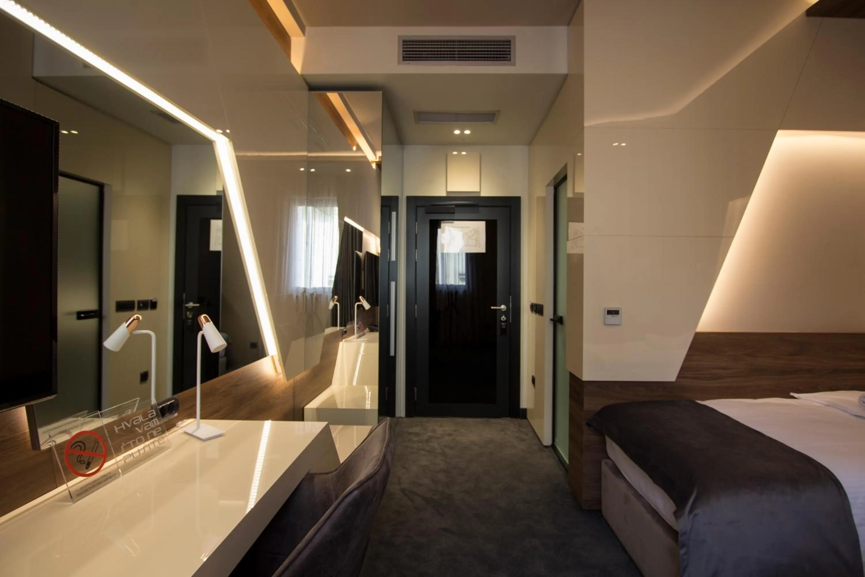 Bed in BOUTIQUE 25h by Eva stay 018