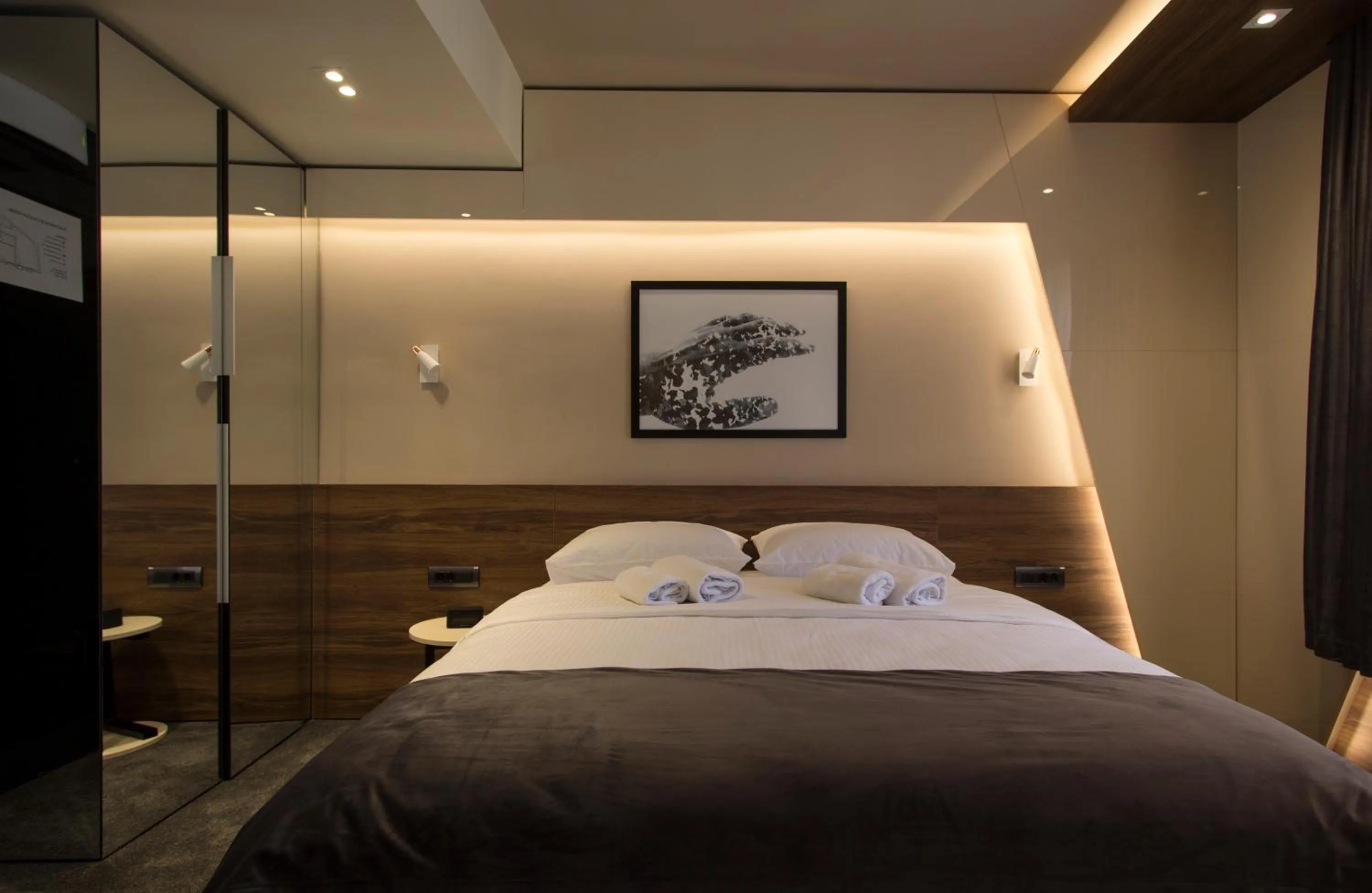 Bed in BOUTIQUE 25h by Eva stay 018