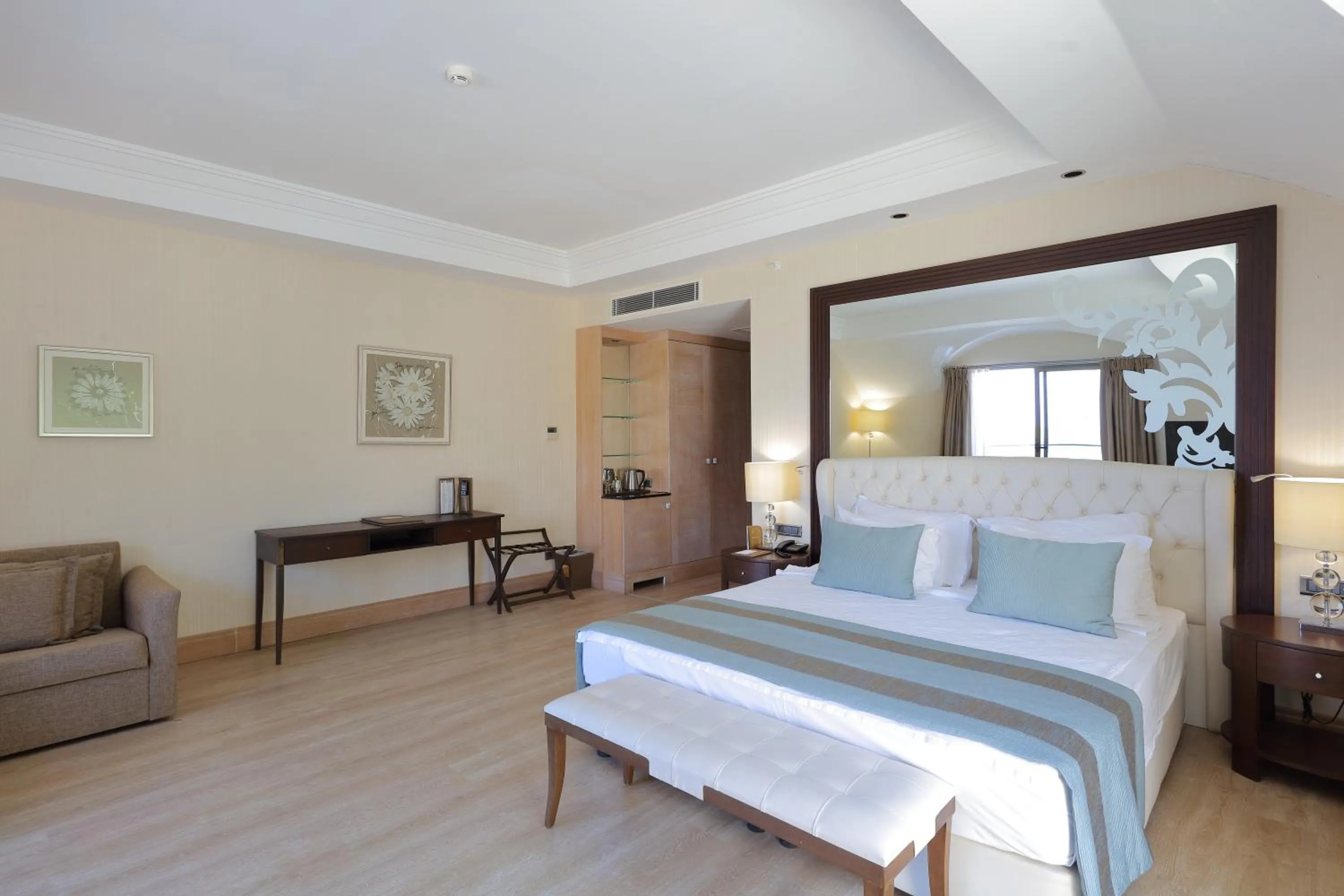 Bed in Juju Premier Palace Hotel-Ultra All Inclusive