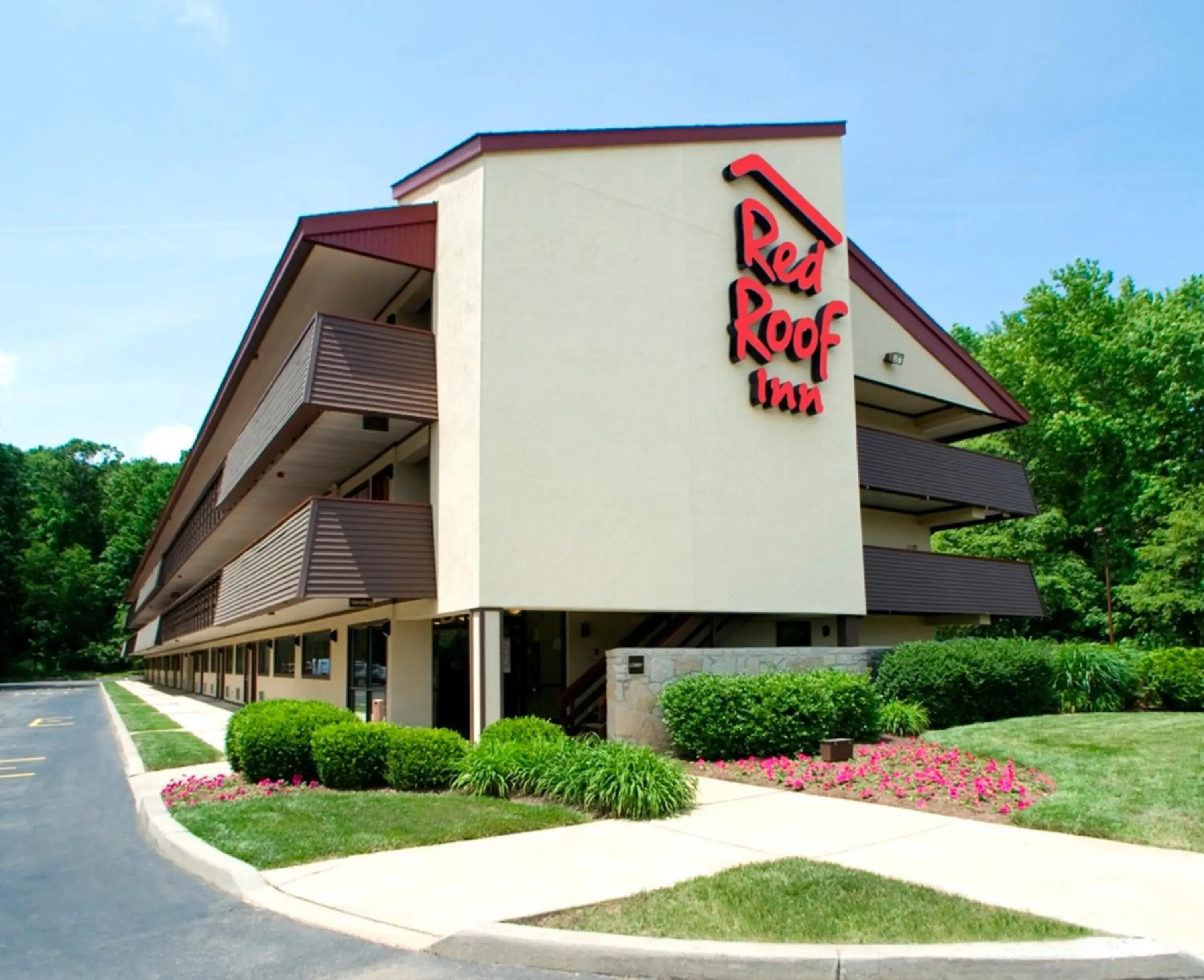 Property building in Red Roof Inn Dayton - Fairborn/Nutter Center Property building in Red Roof Inn Dayton - Fairborn/Nutter Center