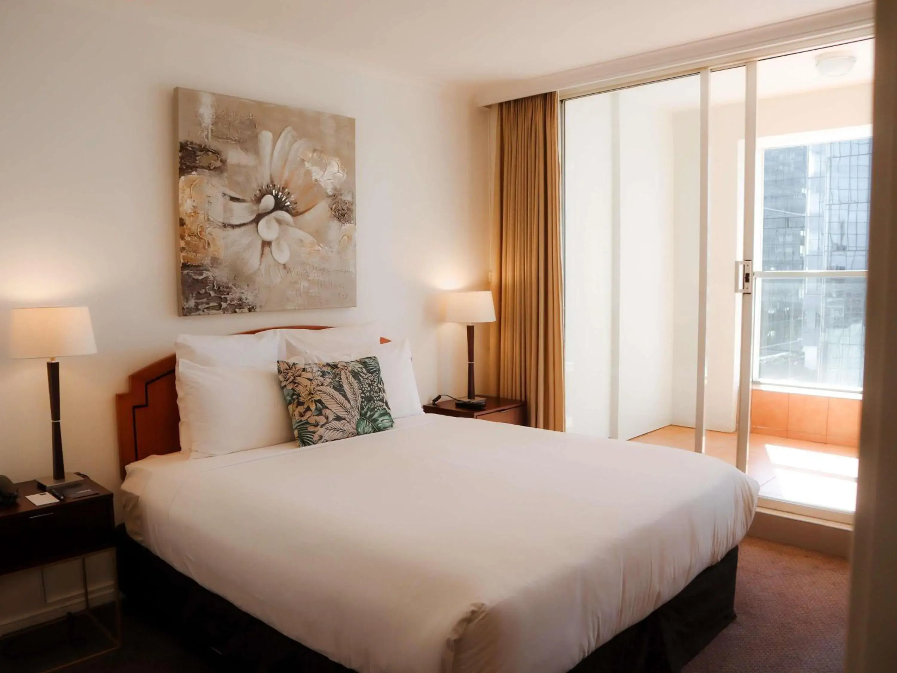 Property building, Bed in The Sebel Quay West Auckland Property building, Bed in The Sebel Quay West Auckland