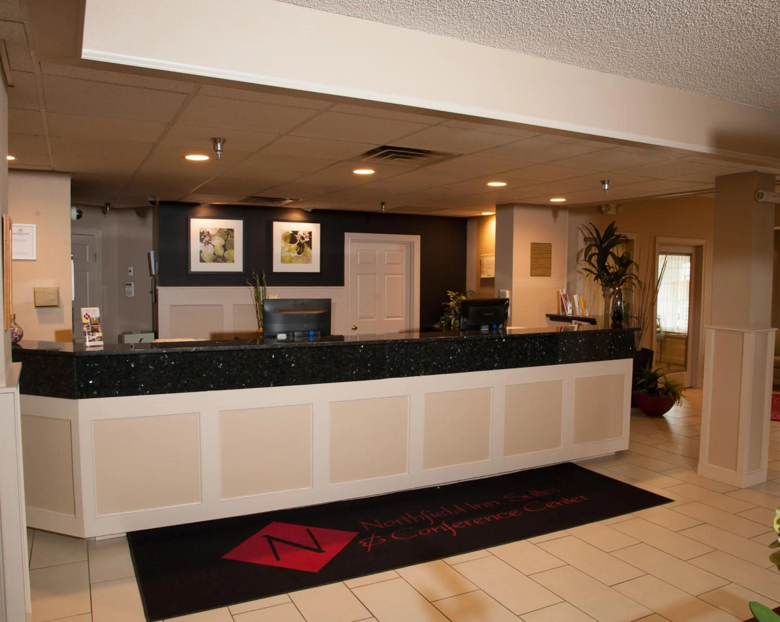 Lobby or reception in Northfield Inn Suites and Conference Center