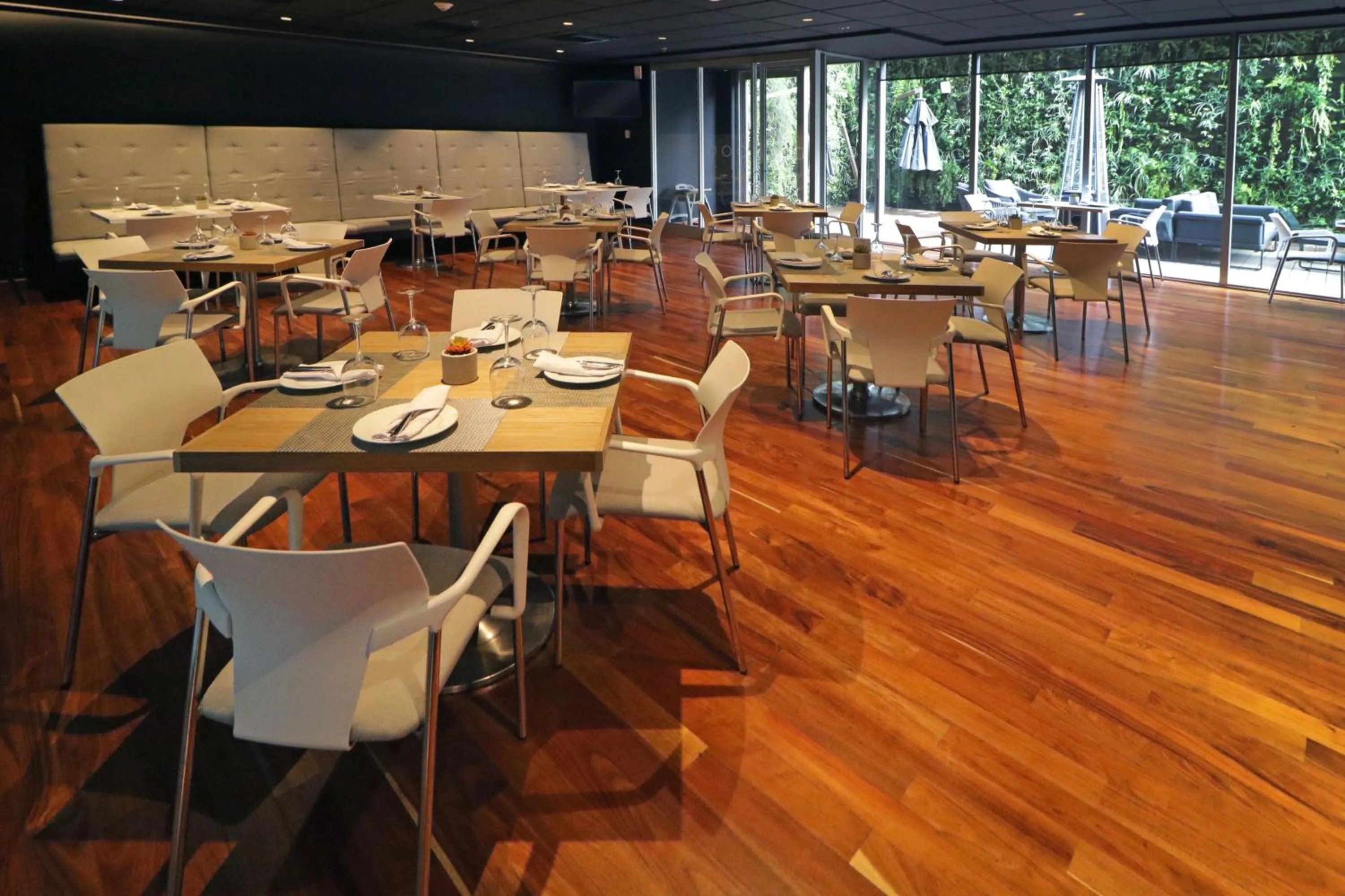 Restaurant/places to eat in City Express Suites by Marriott Ciudad de México Santa Fe