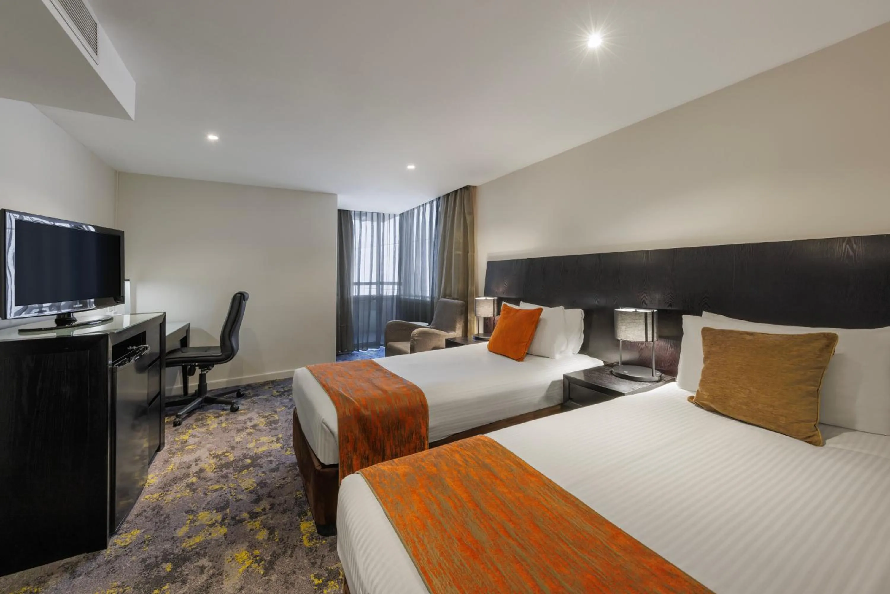 Bedroom, Bed in Hotel Grand Chancellor Melbourne