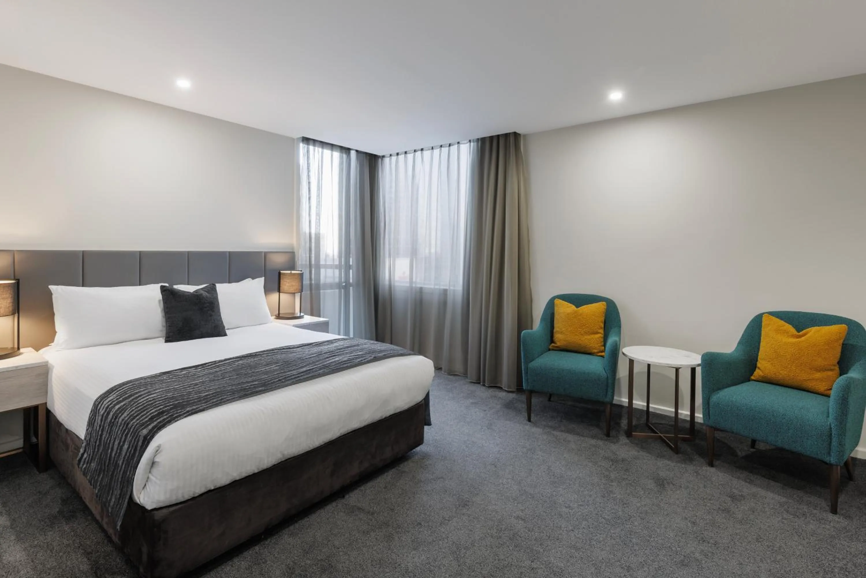 Bedroom, Bed in Hotel Grand Chancellor Melbourne