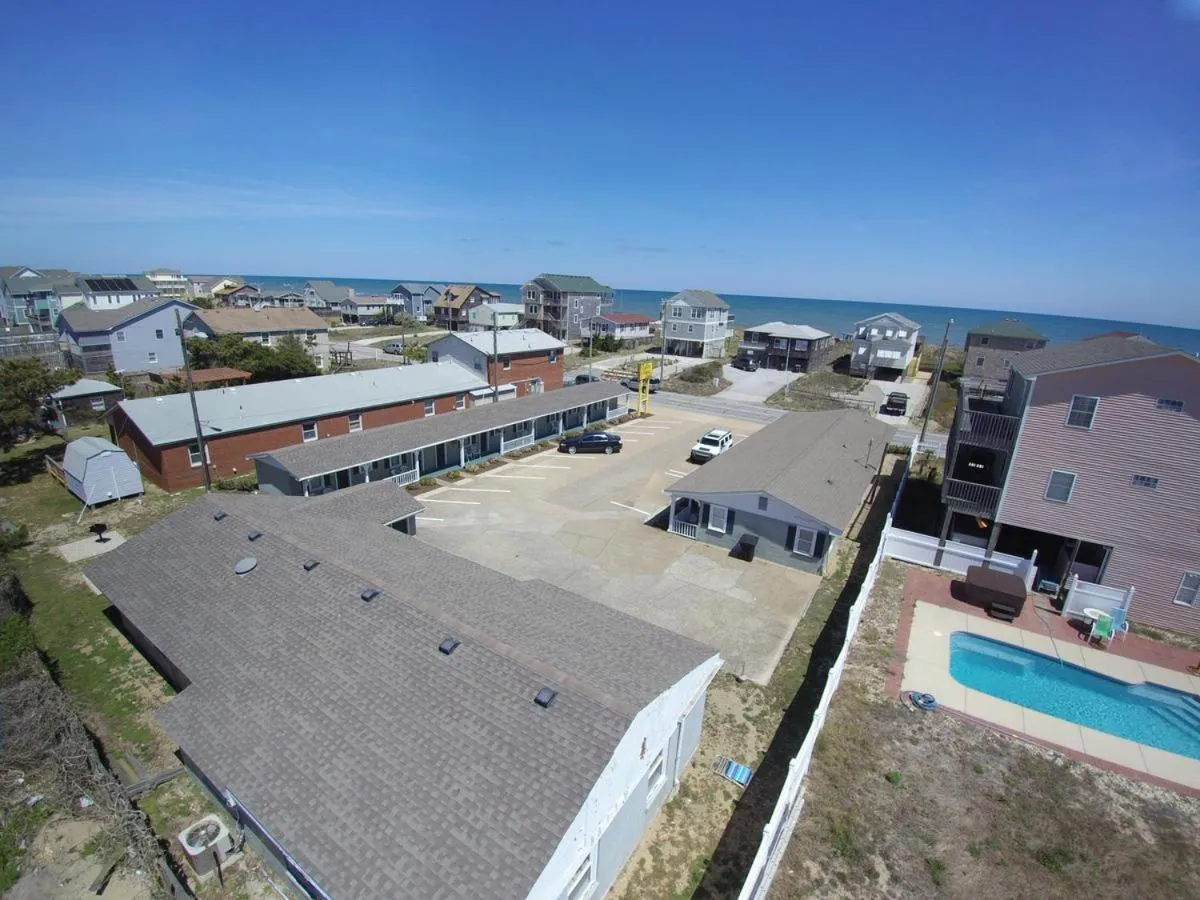 Bird's eye view in Driftin Sands Motel