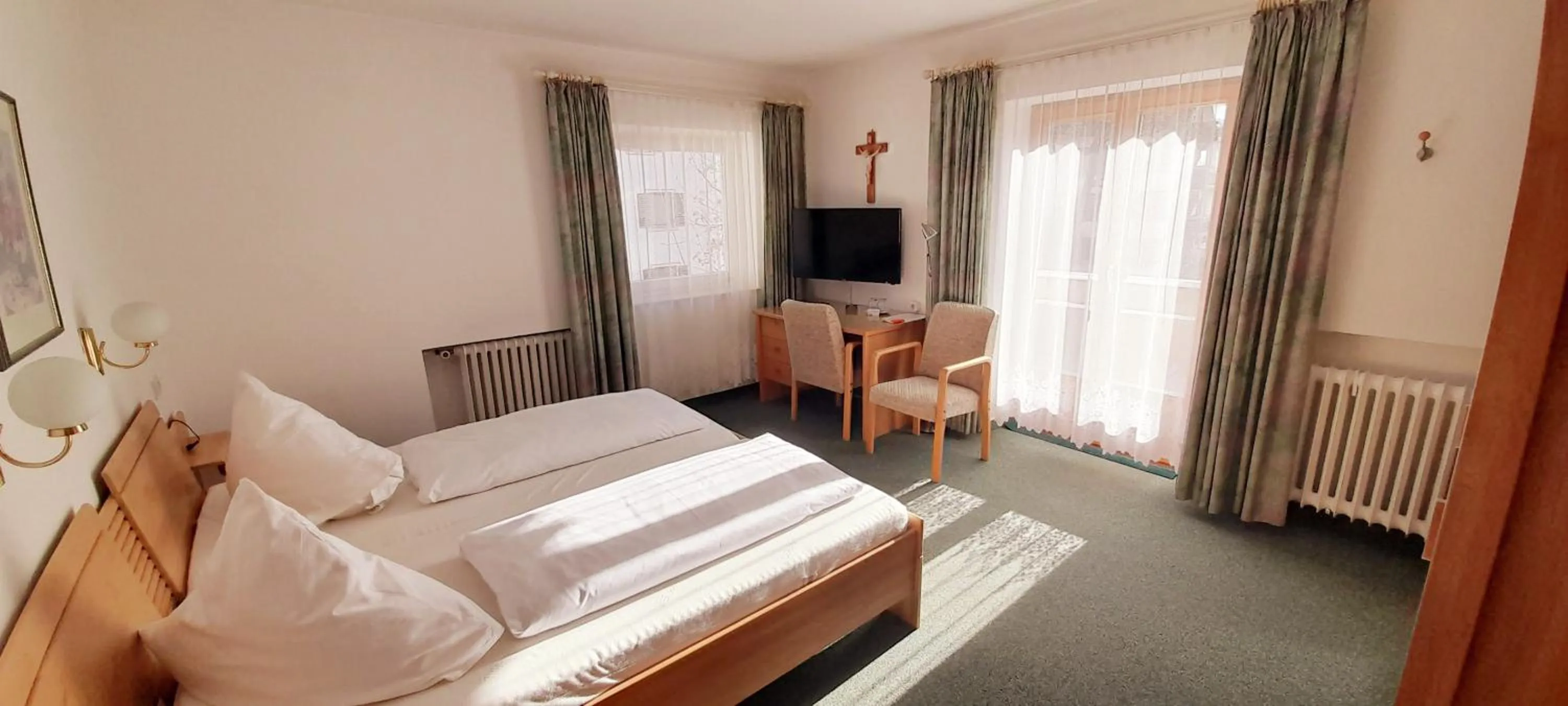 Photo of the whole room, Bed in Hotel Seemüller