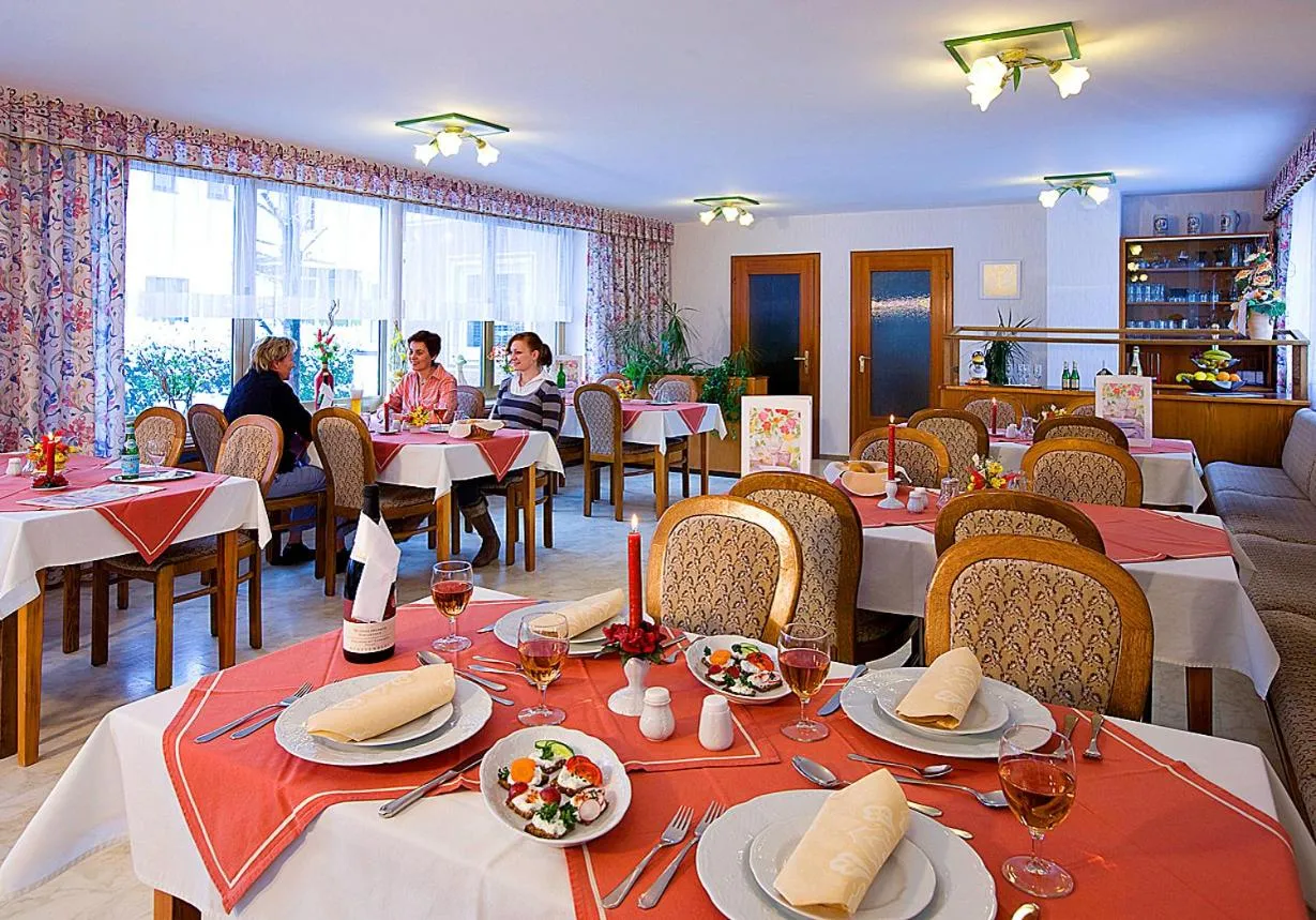 Restaurant/places to eat in Hotel Seemüller