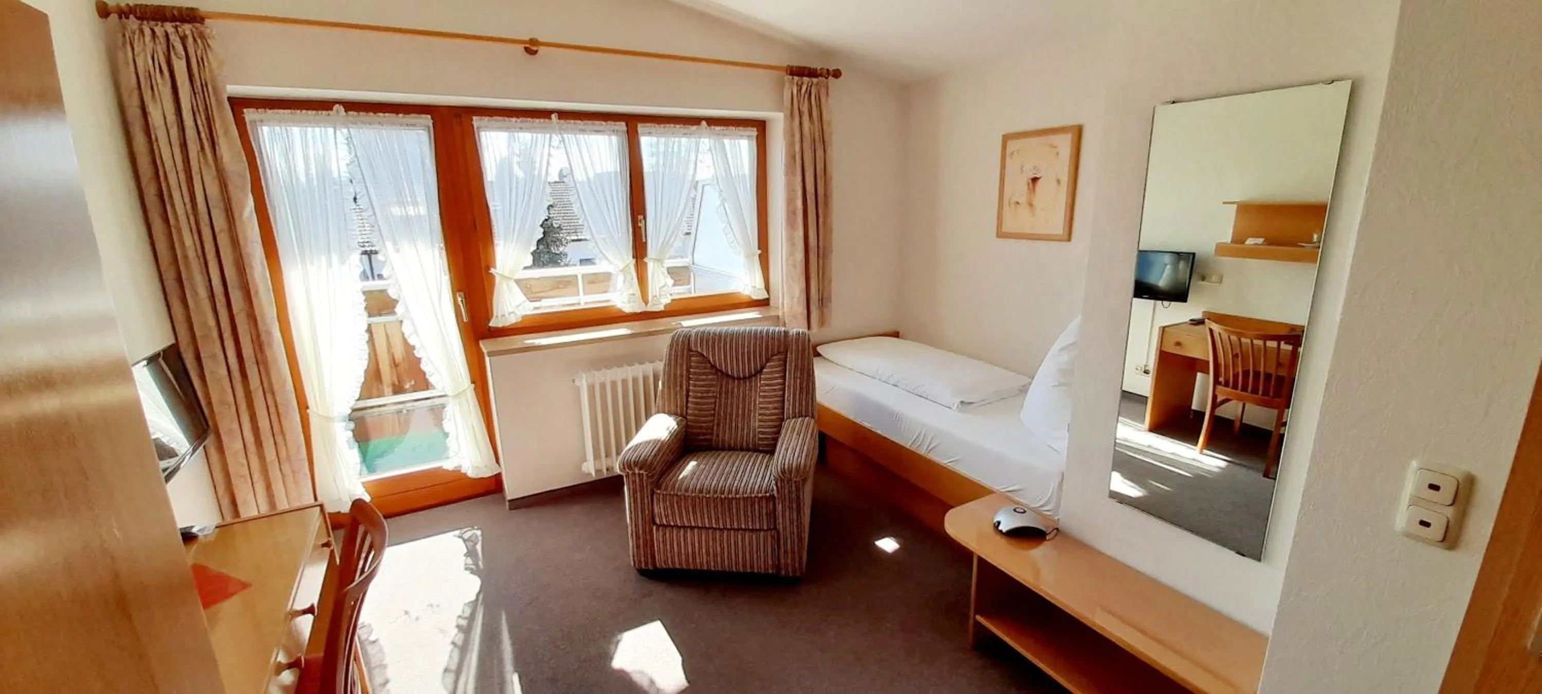 Photo of the whole room, Bed in Hotel Seemüller