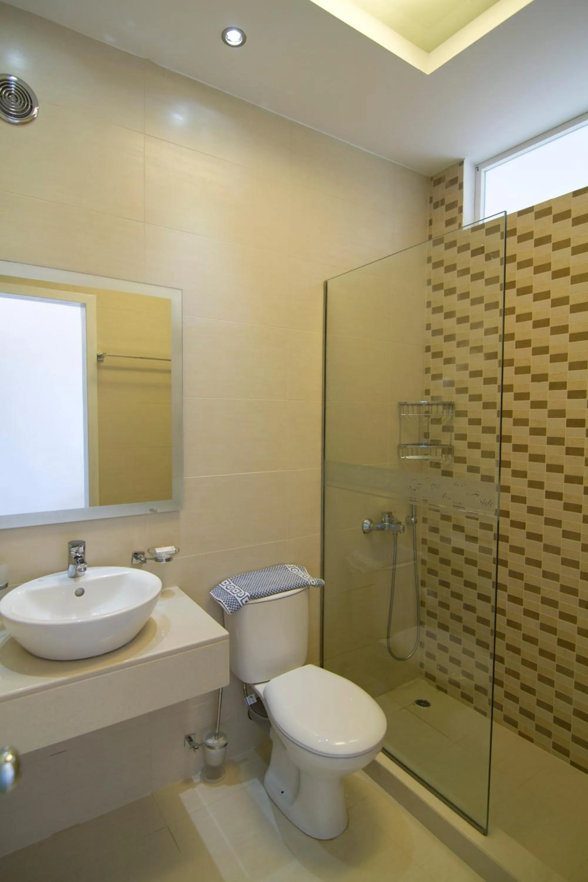 Shower in Frida Apartments