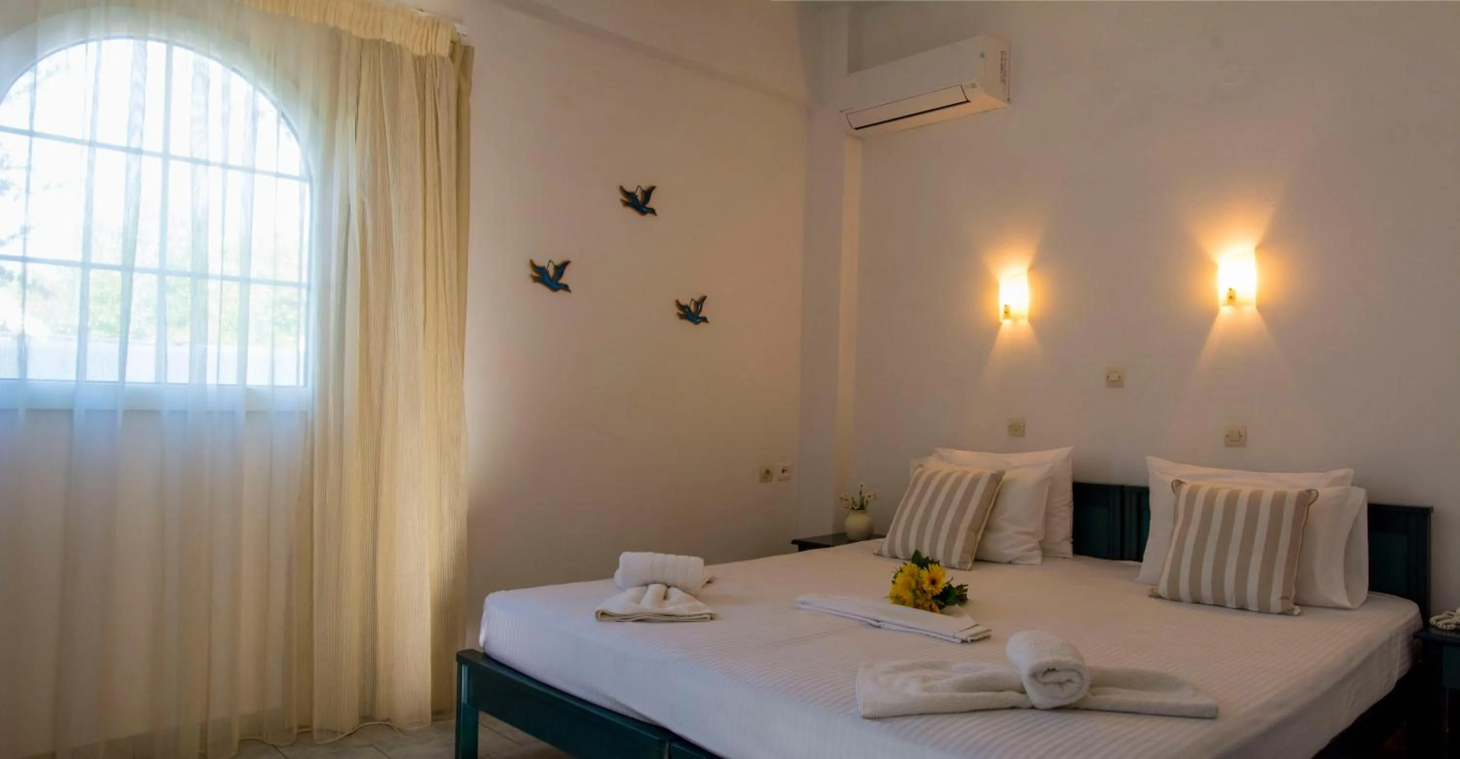 Bed in Frida Apartments