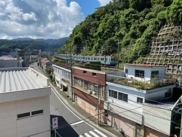 Street view in Ito Kowakien