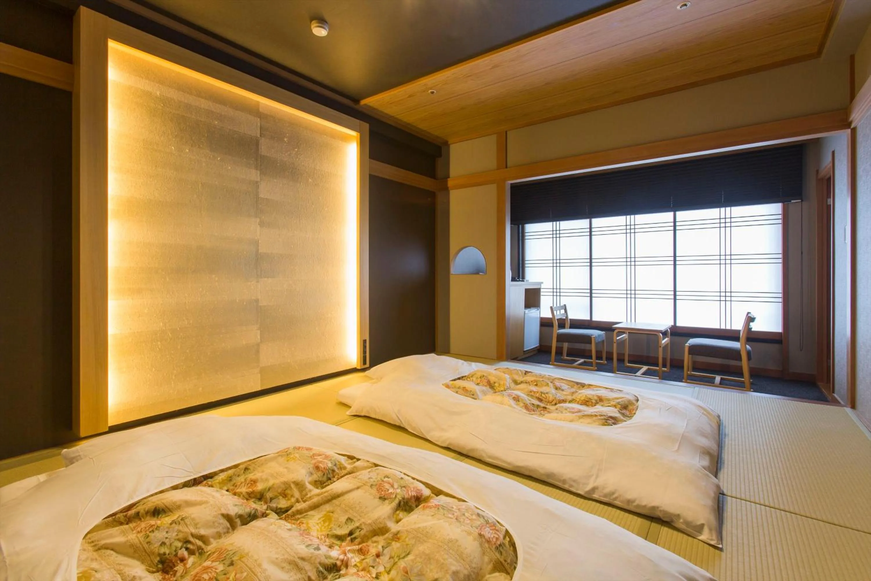 Photo of the whole room, Bed in Ito Kowakien