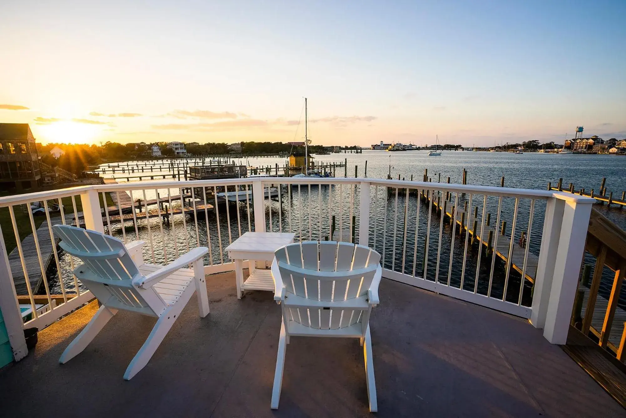 Studio with Lake View in The Ocracoke Harbor Inn Studio with Lake View in The Ocracoke Harbor Inn