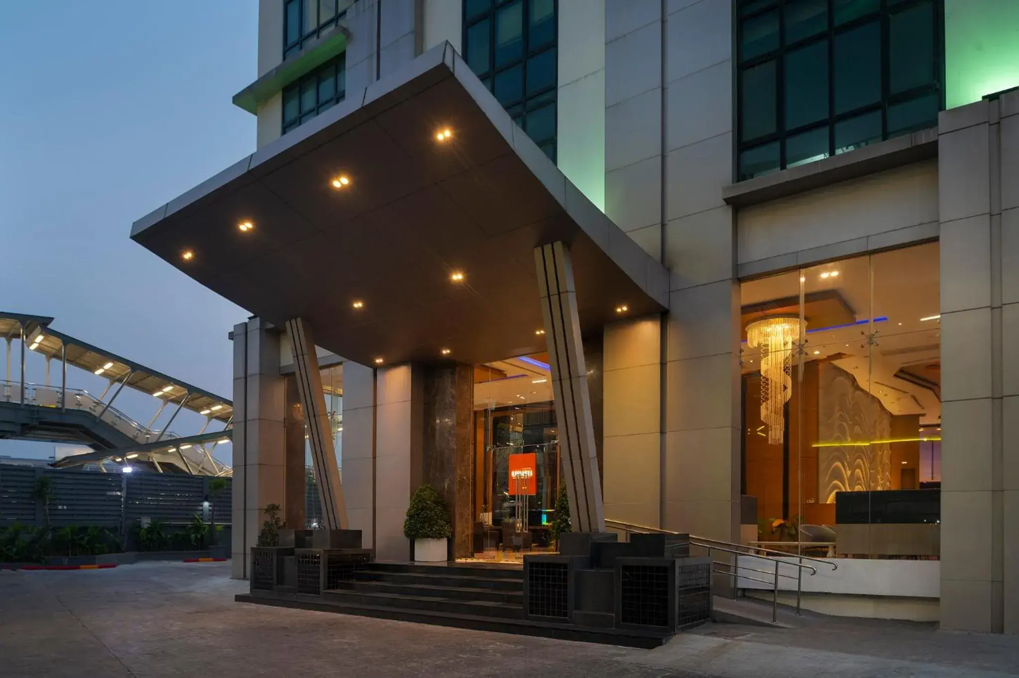 Facade/entrance in Lumen Bangkok Srinakarin Facade/entrance in Lumen Bangkok Srinakarin