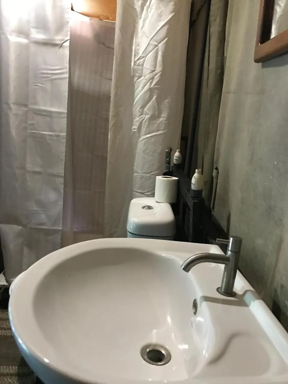 Bathroom in Big Game Yala - by Eco Team