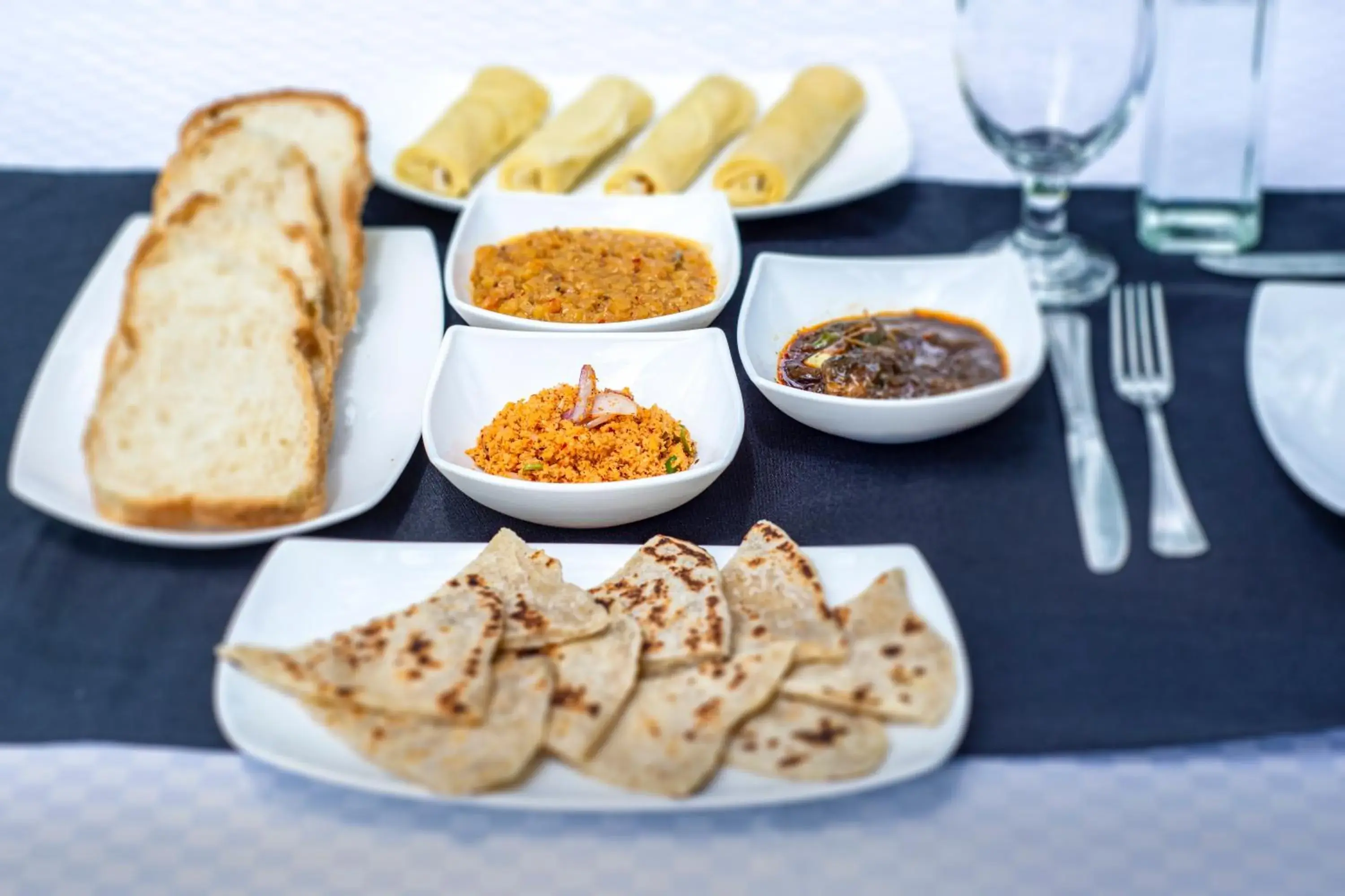 Food and drinks in Big Game Yala - by Eco Team Food and drinks in Big Game Yala - by Eco Team