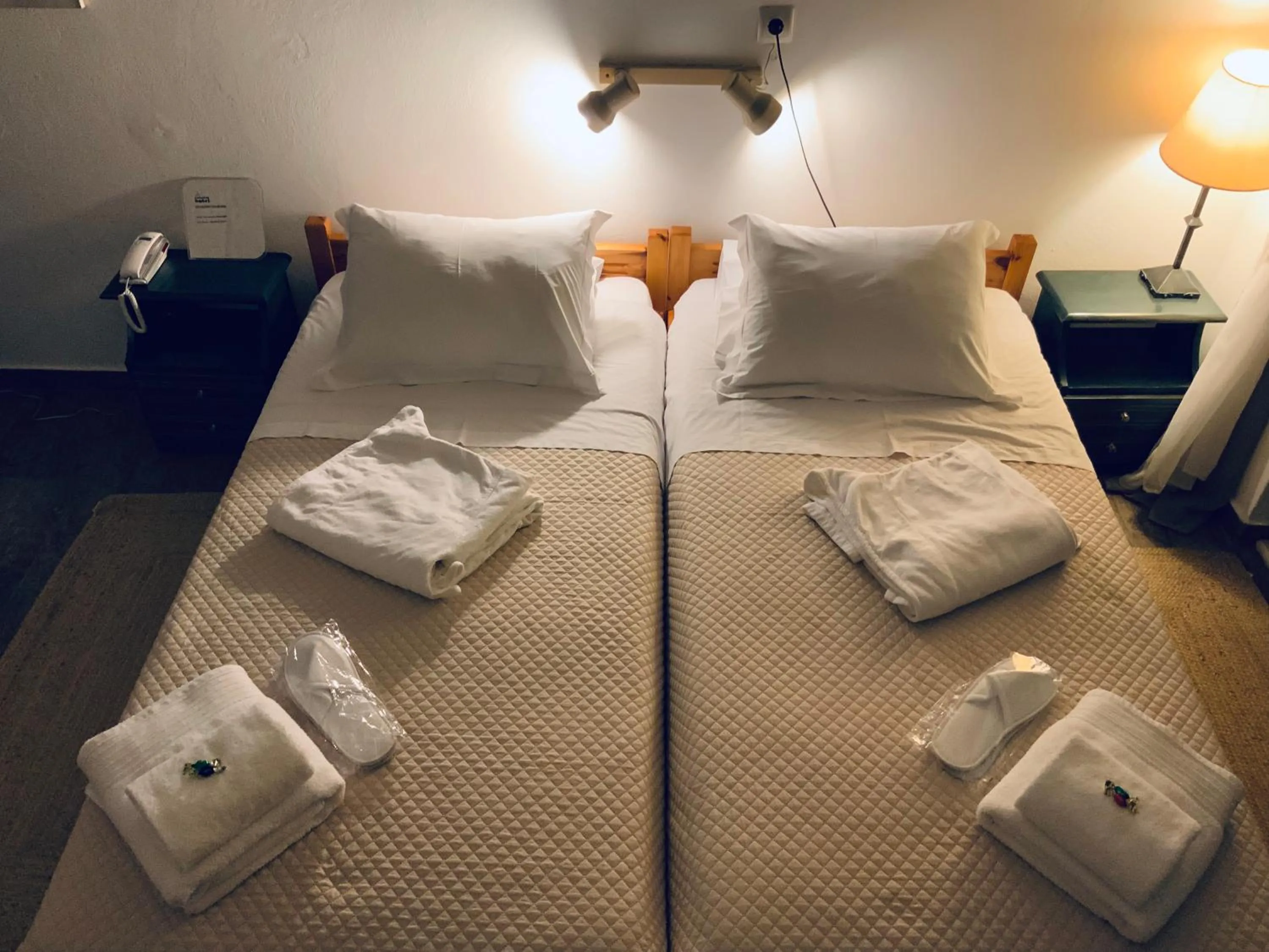 Bedroom in Akrotiri Hotel