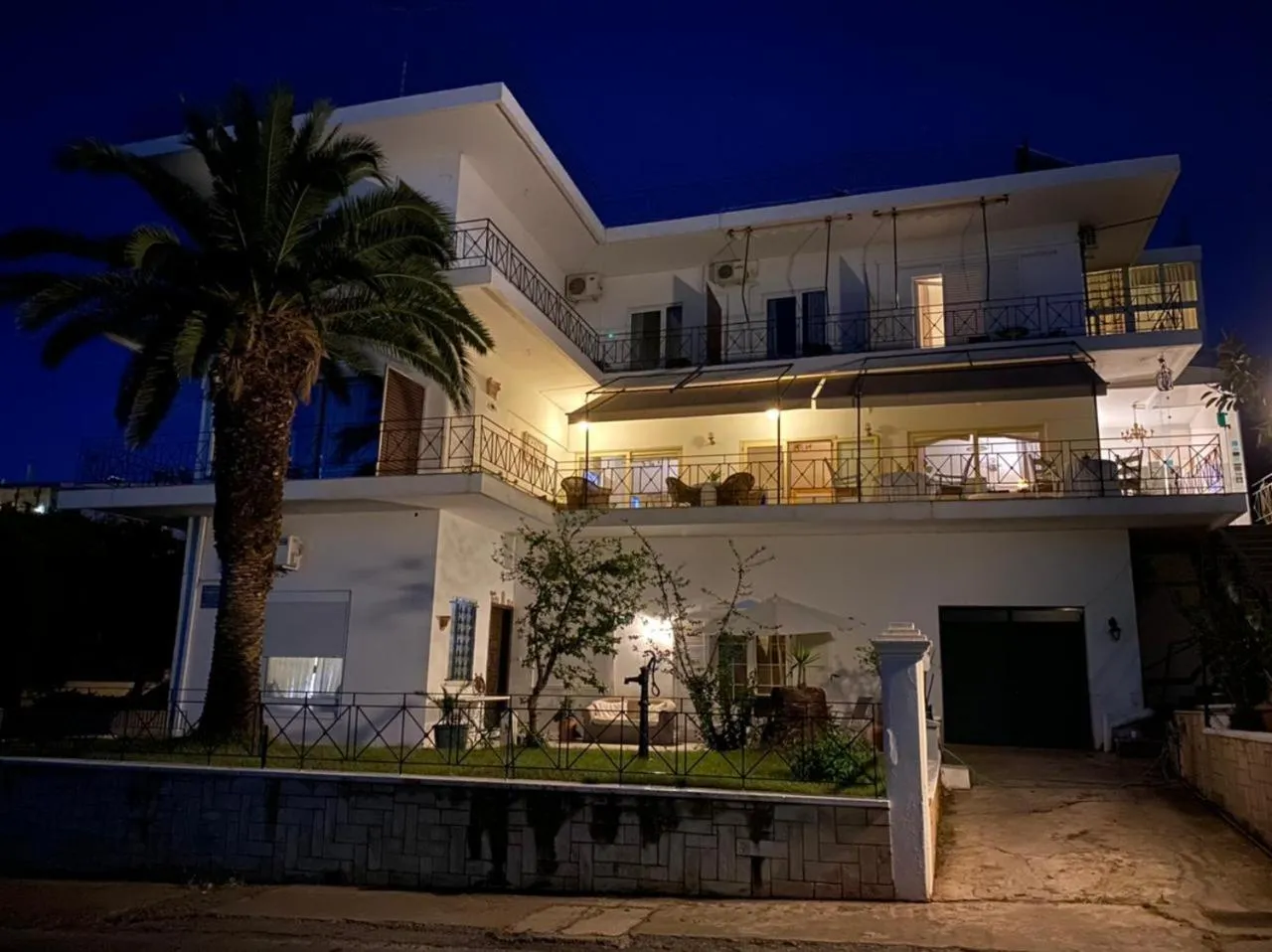 Property building in Akrotiri Hotel