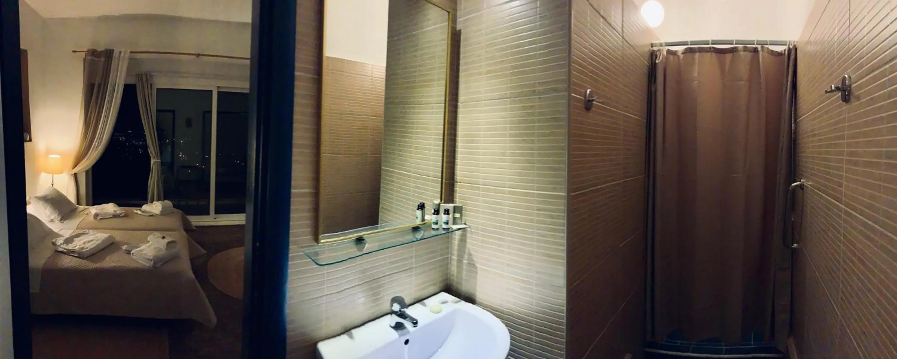 Photo of the whole room in Akrotiri Hotel