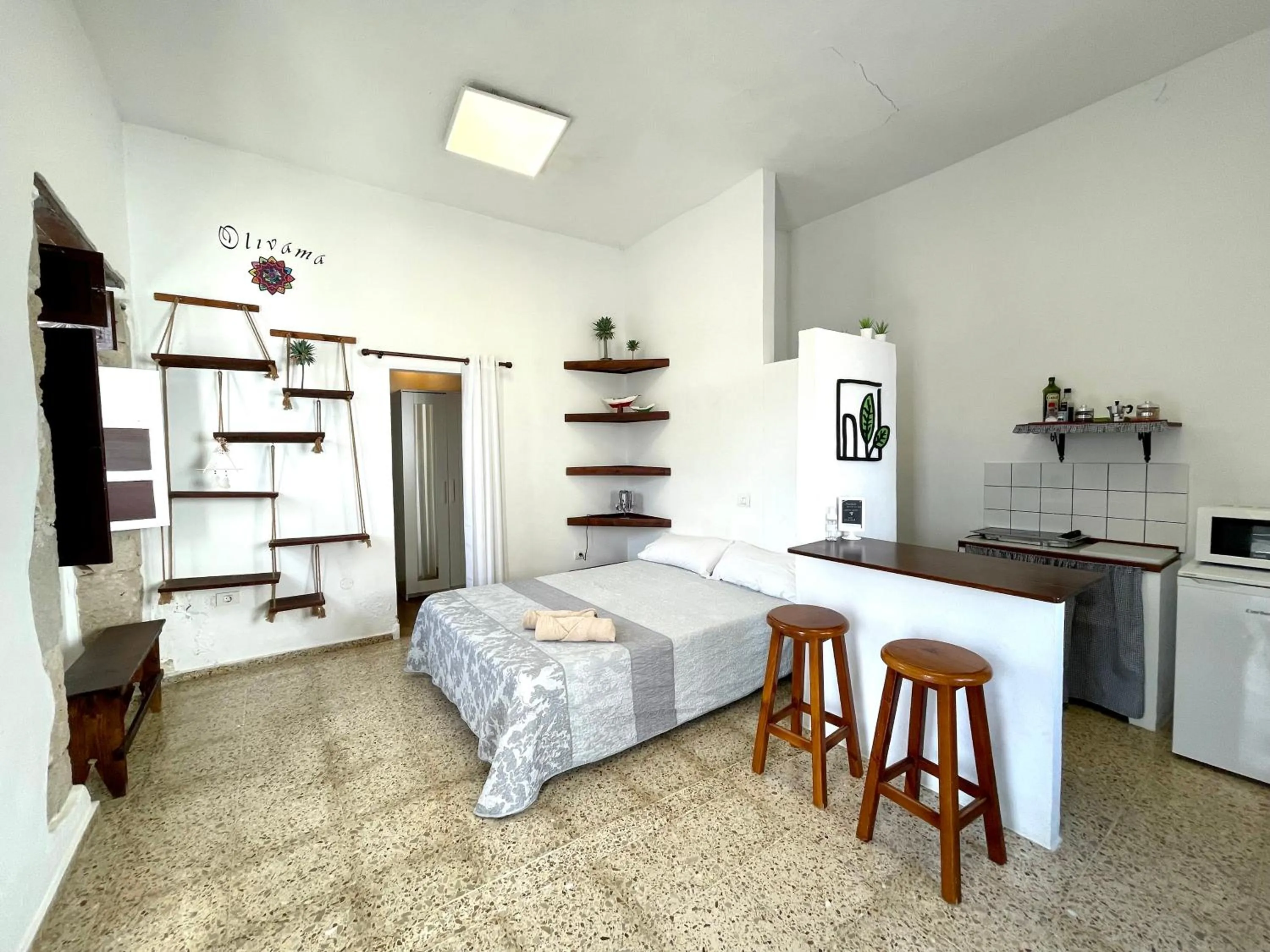 Bed in El Hostal del Cubo