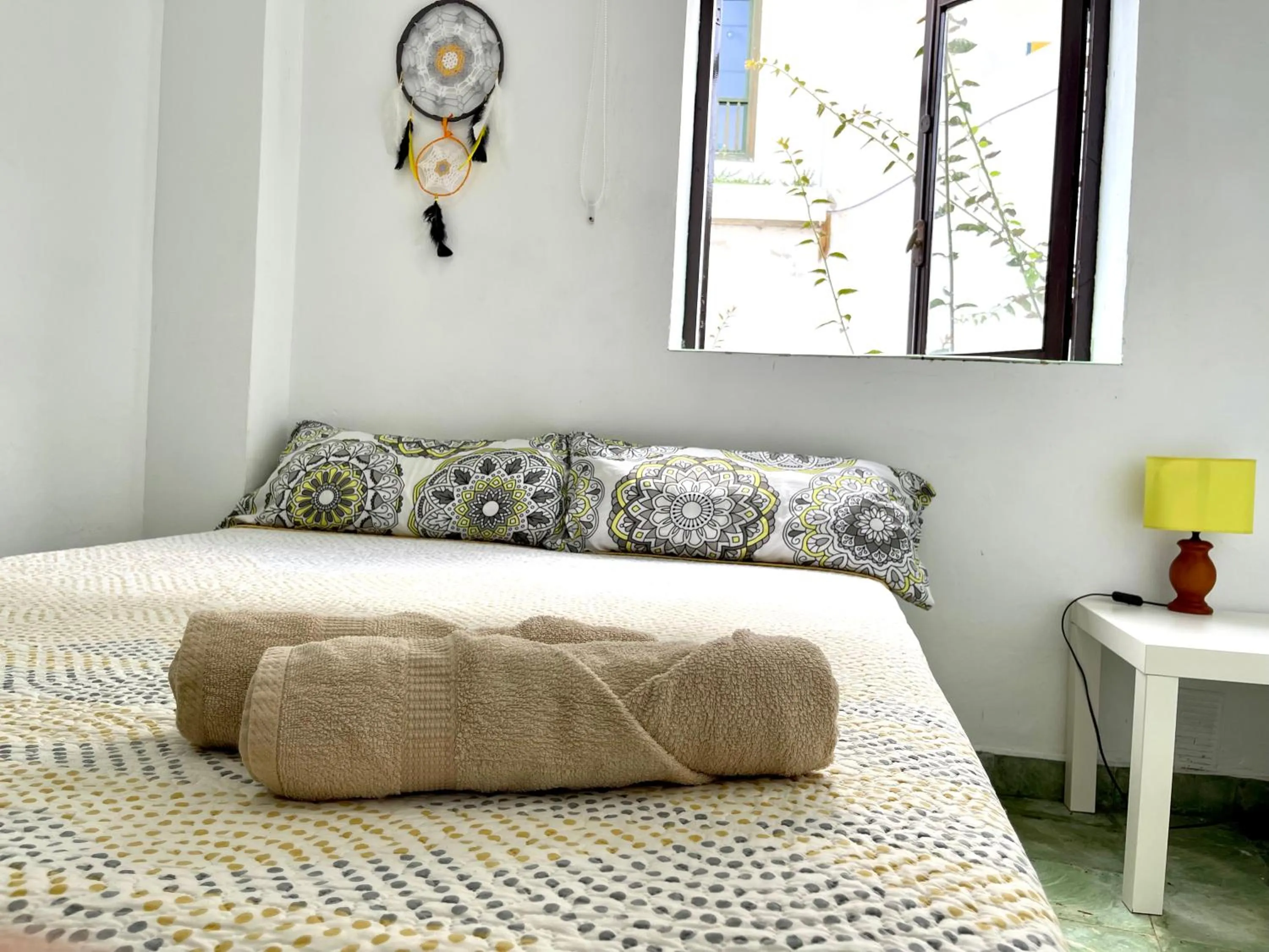 Bed in El Hostal del Cubo