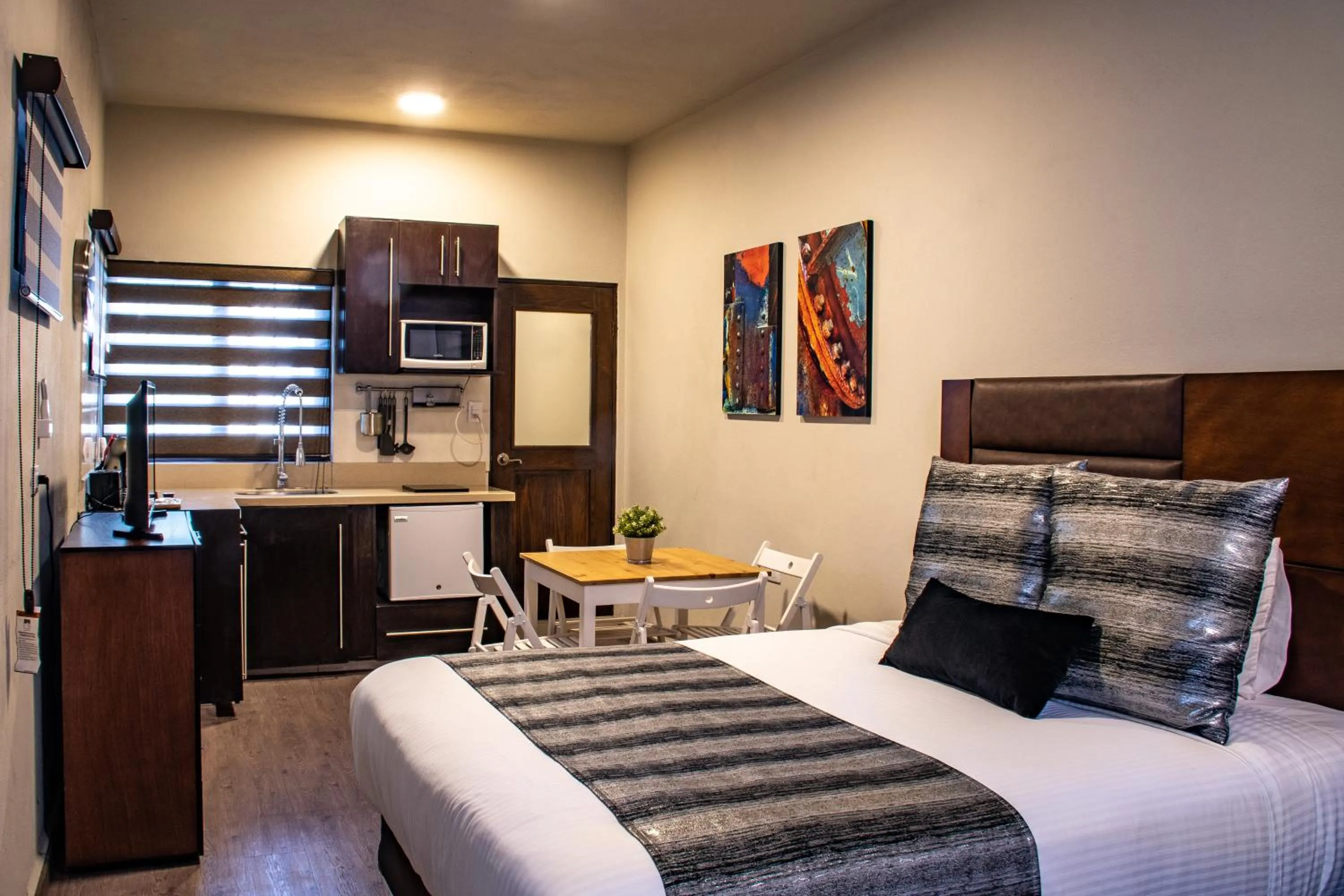 Photo of the whole room, Bed in Hoteles ANTIGUA - SANTA LUCIA MTY