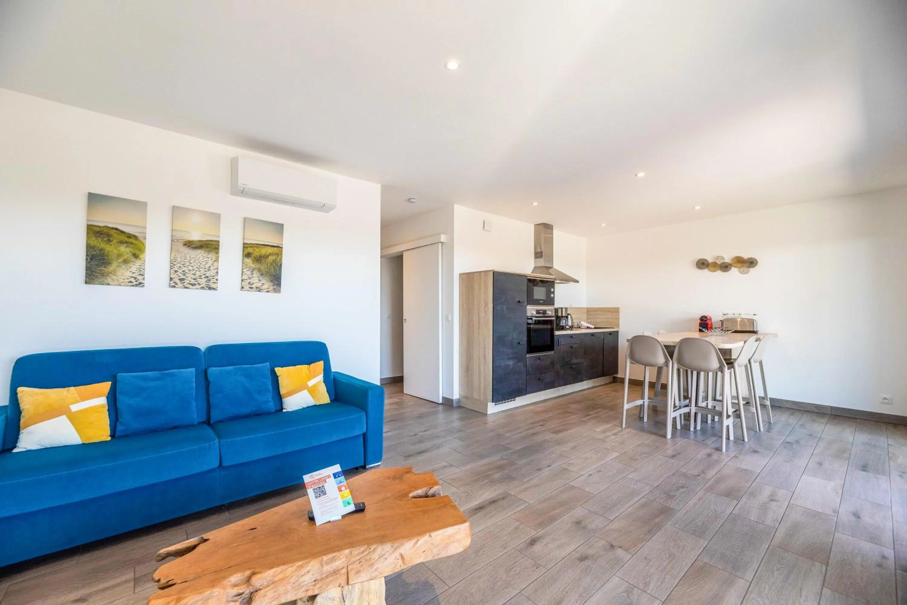 Kitchen or kitchenette in Résidence Pierre & Vacances Premium Les Terrasses d'Arsella