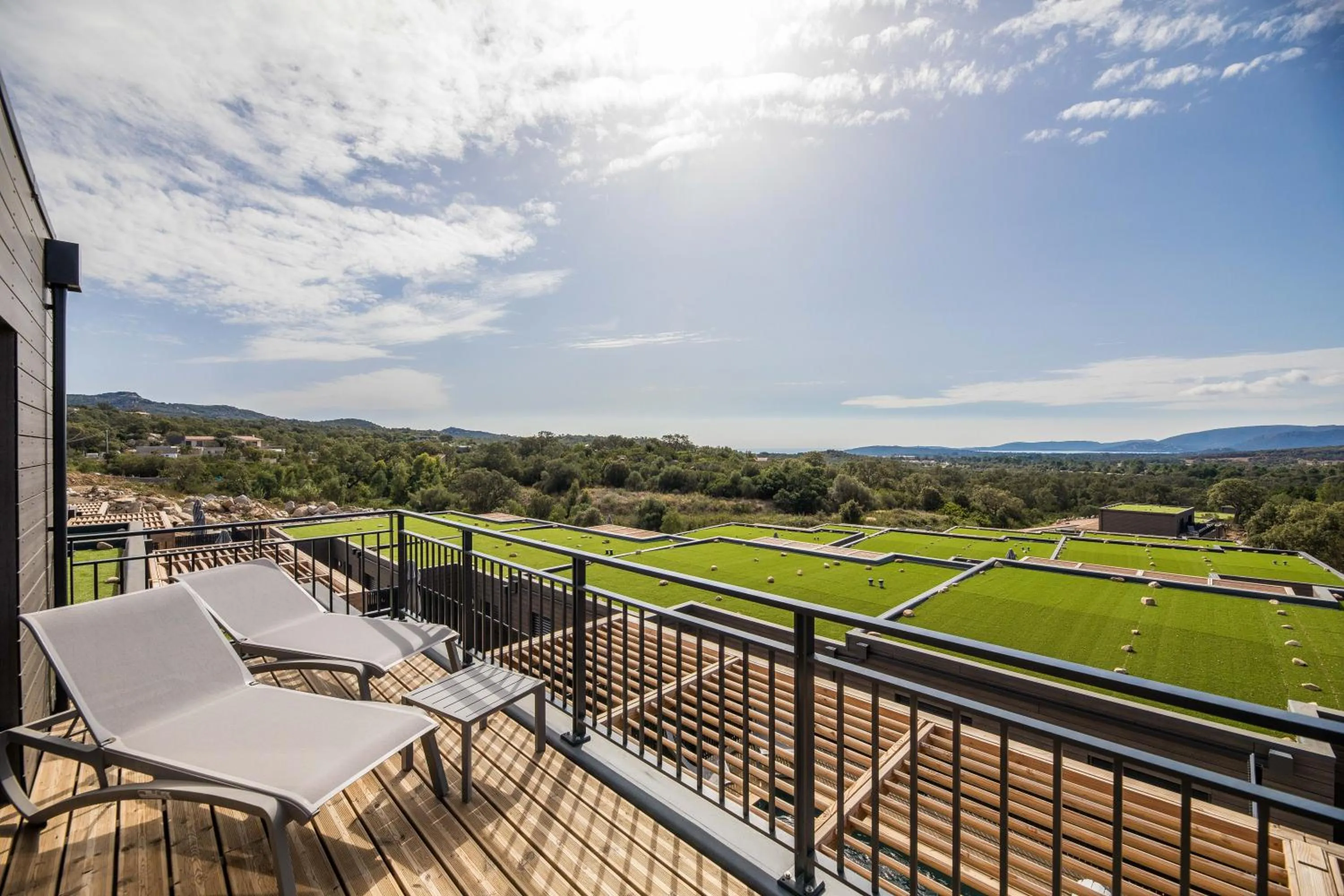 Day in Résidence Pierre & Vacances Premium Les Terrasses d'Arsella