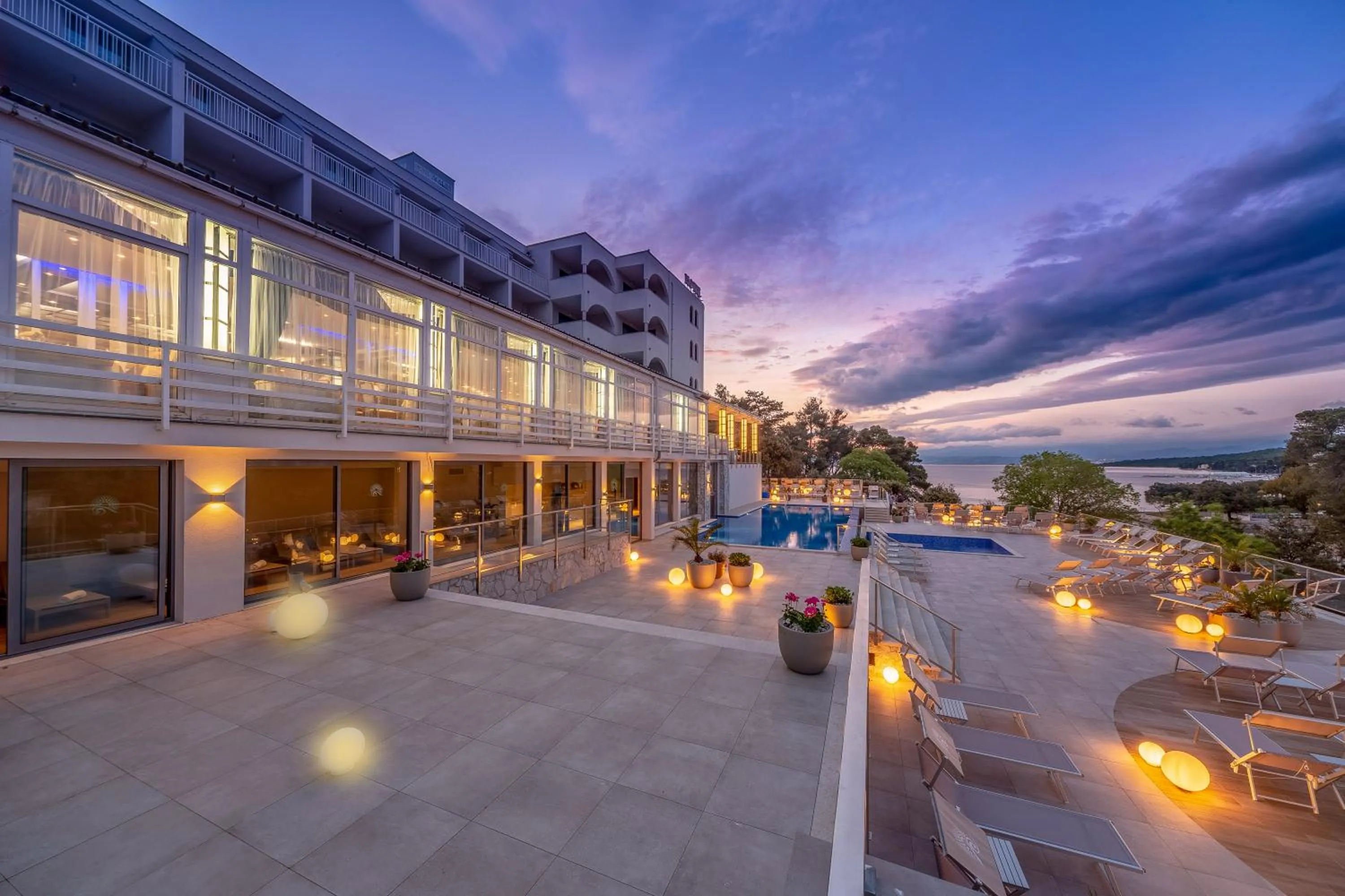 Swimming pool in Hotel Malin