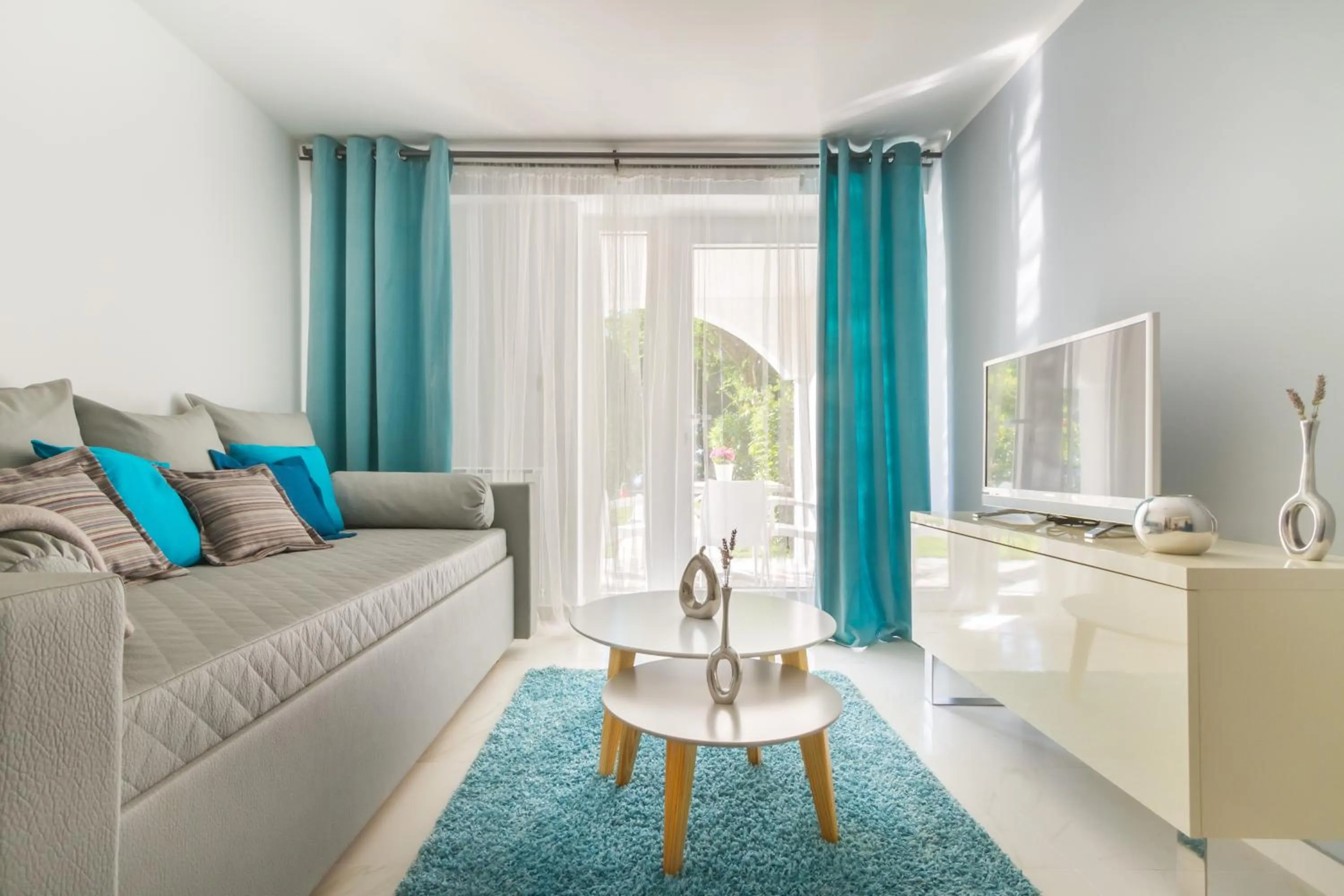 TV and multimedia in Hotel Malin