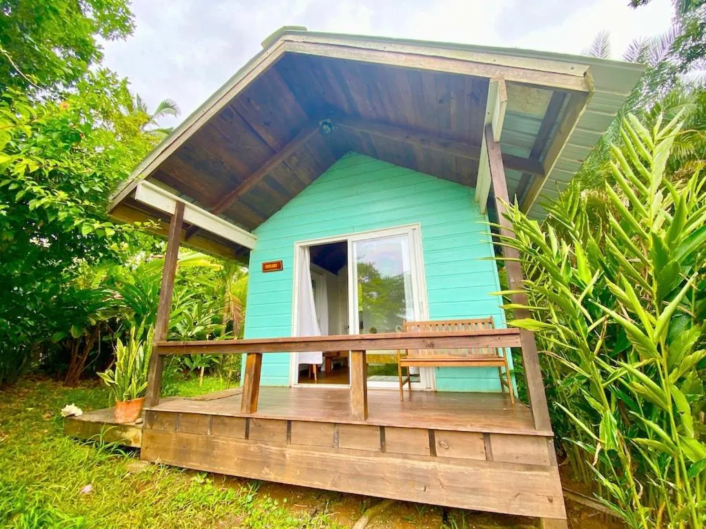 Property building in Bird Island Bungalows