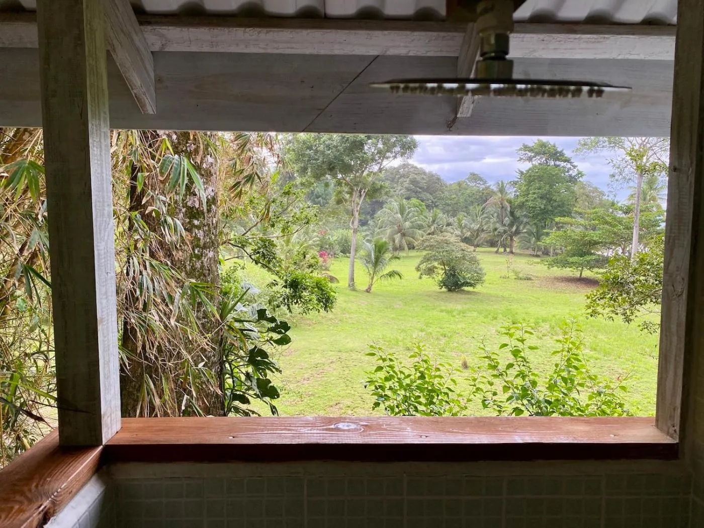 Shower in Bird Island Bungalows