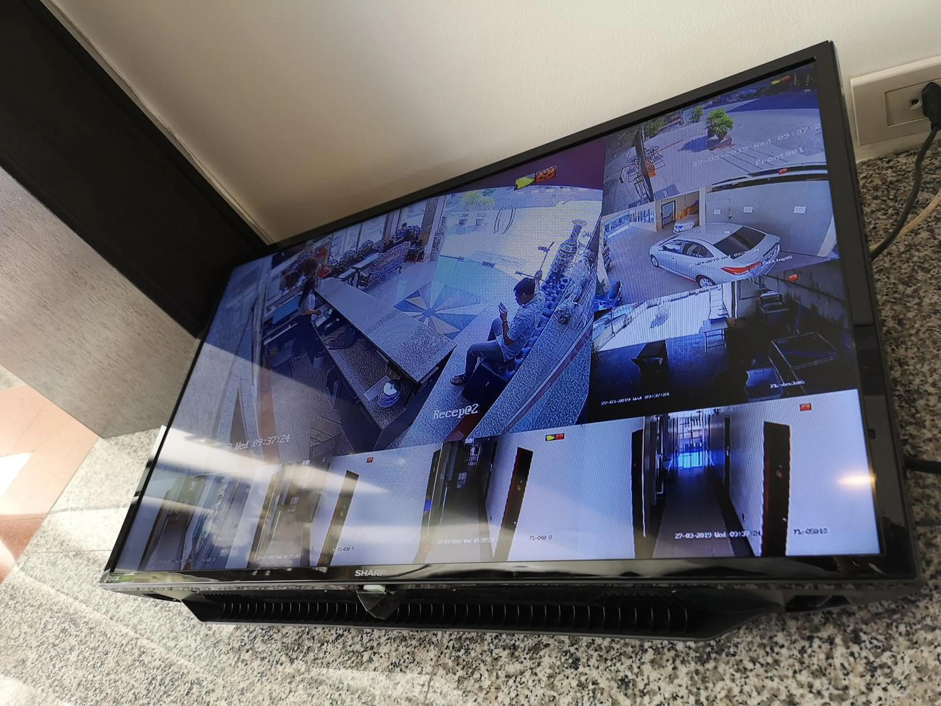 Lobby or reception in Betong Hello Hotel