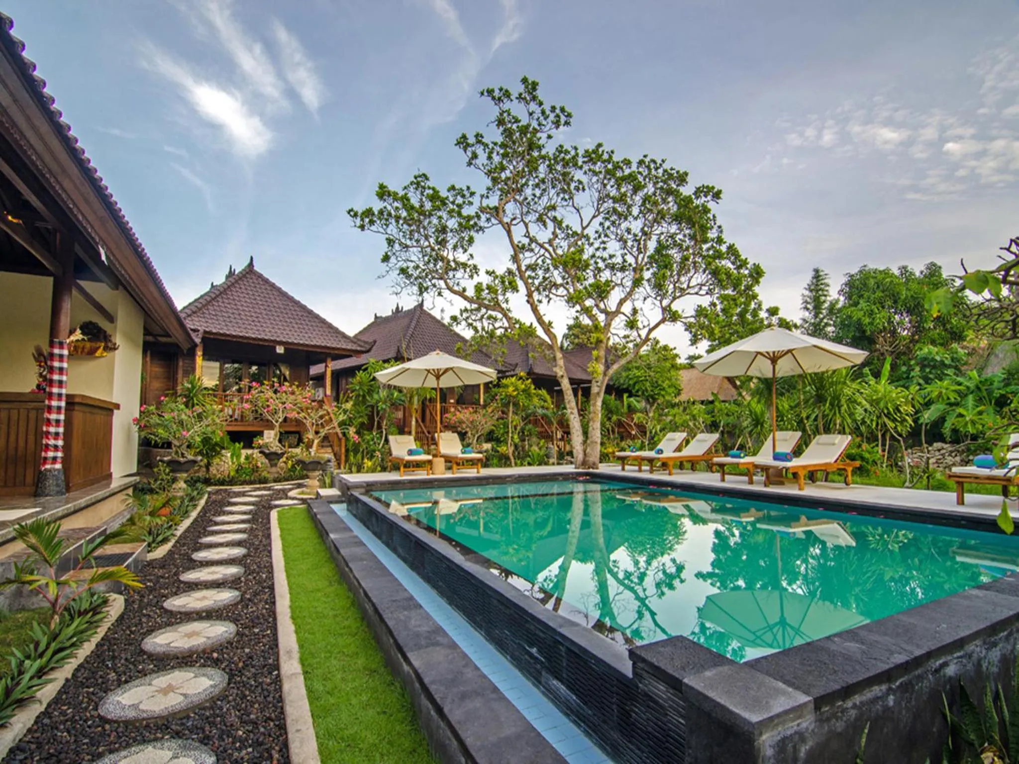 Swimming pool in Cassava Bungalow