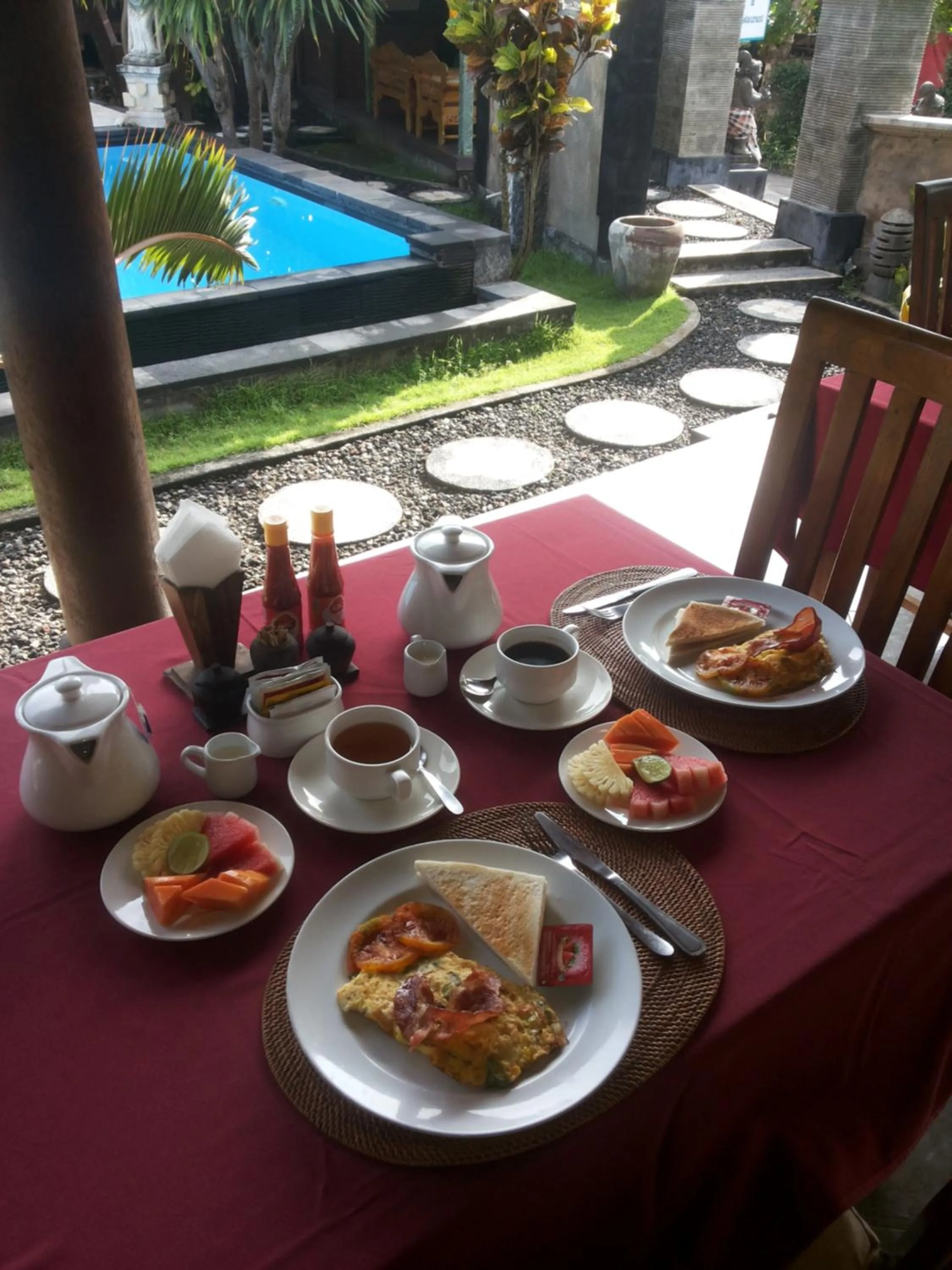Breakfast in Cassava Bungalow