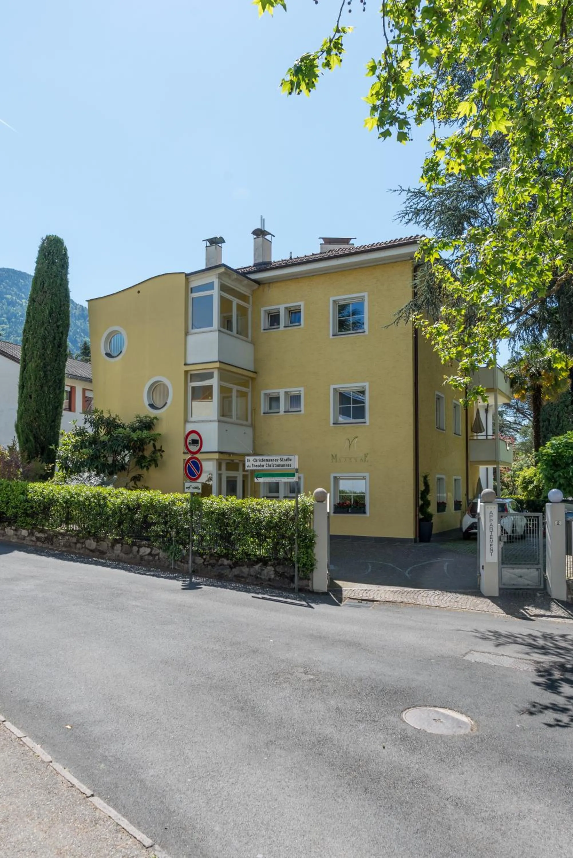 Property building in Apartments Villa Majense