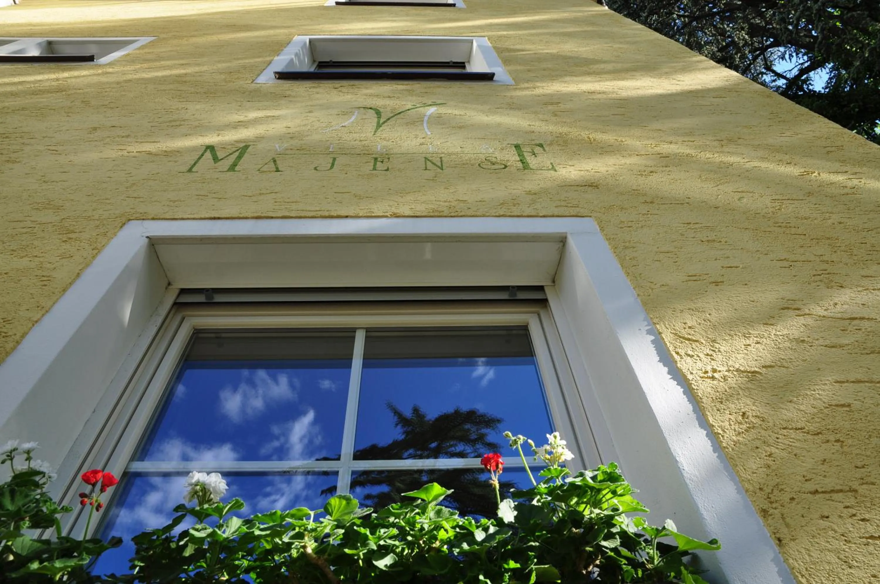 Facade/entrance in Apartments Villa Majense