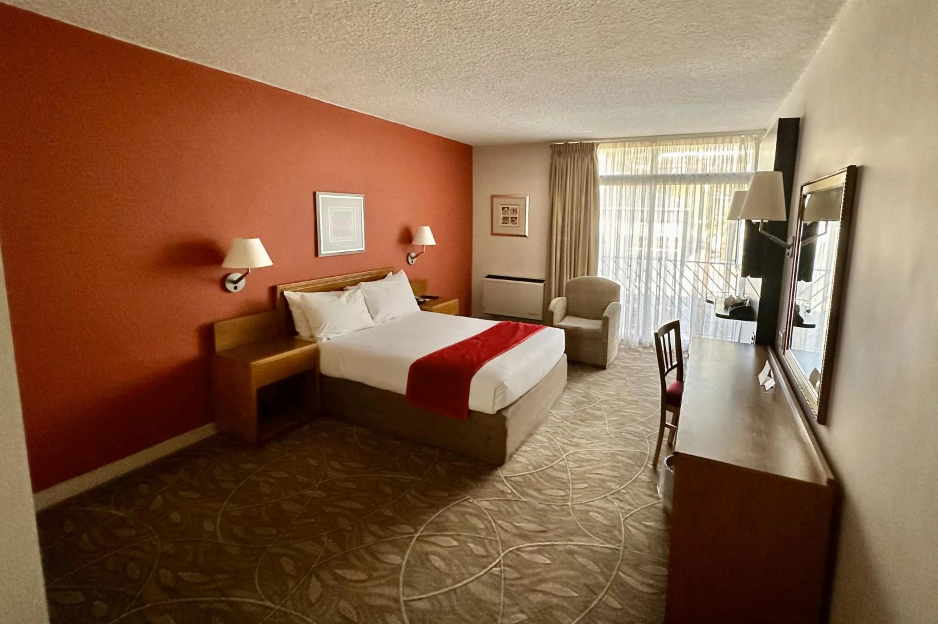 Bedroom, Bed in Garden Court Nelson Mandela Boulevard