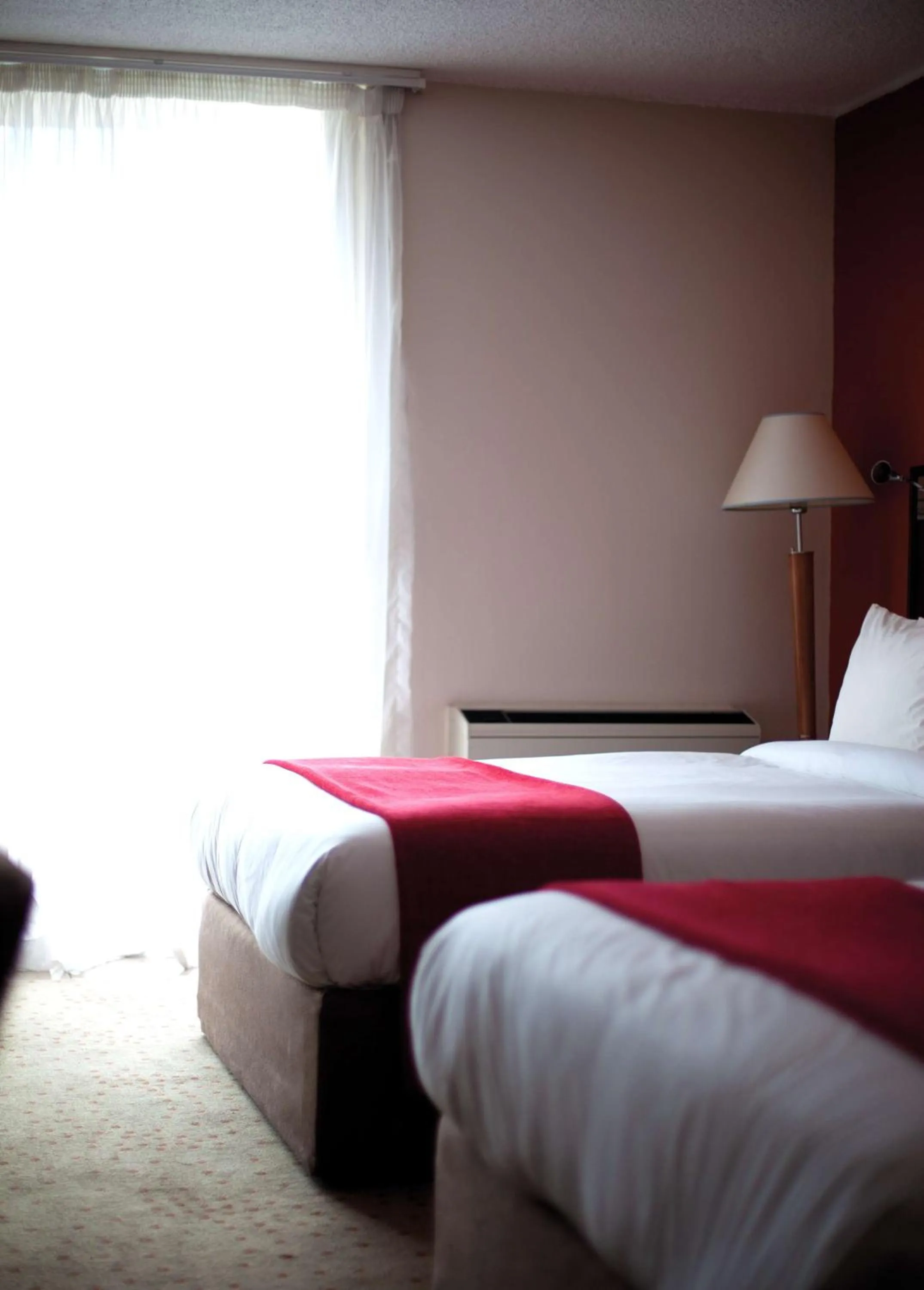 Bedroom, Bed in Garden Court Nelson Mandela Boulevard