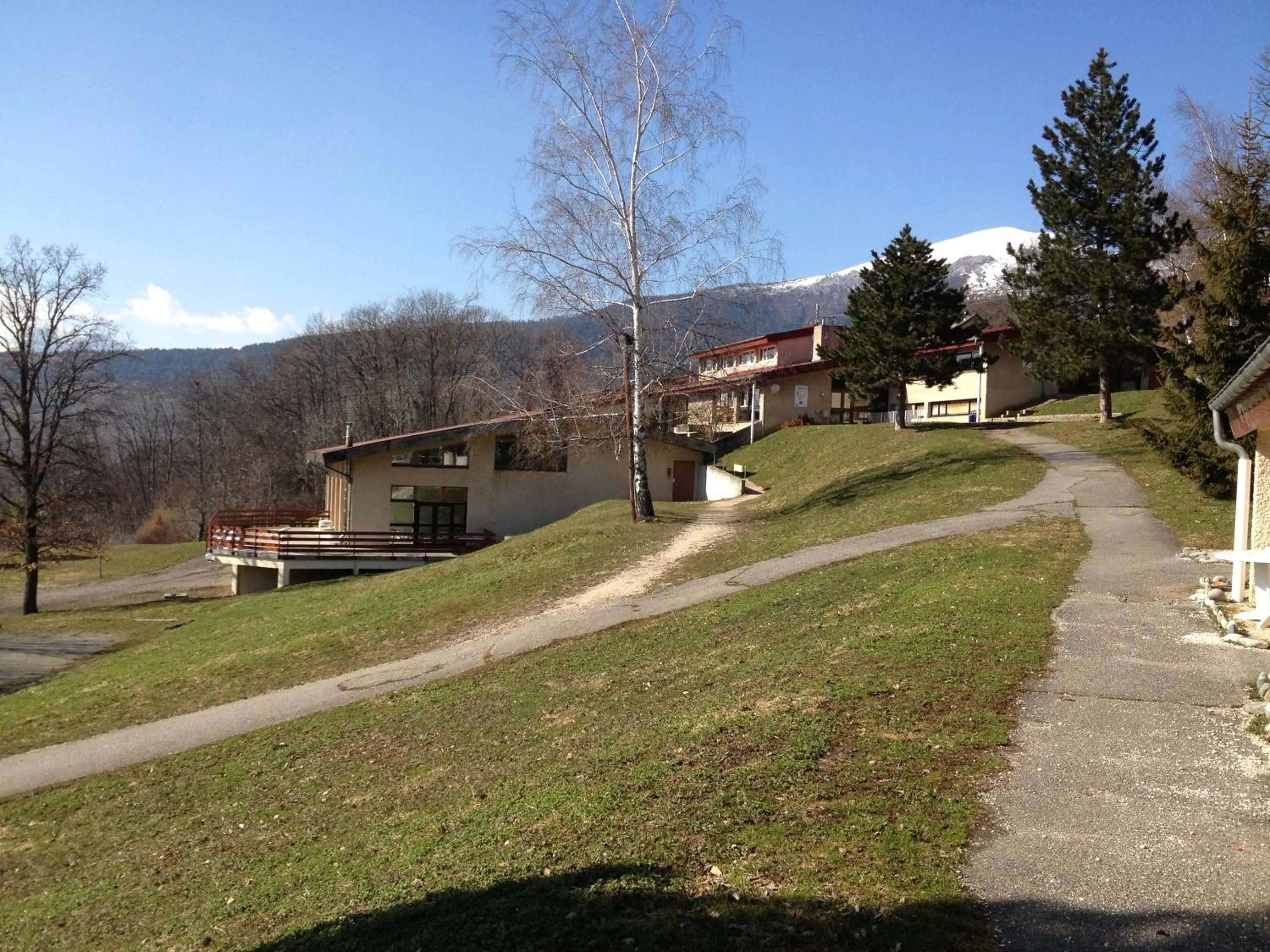 Property building in Les Aveilles