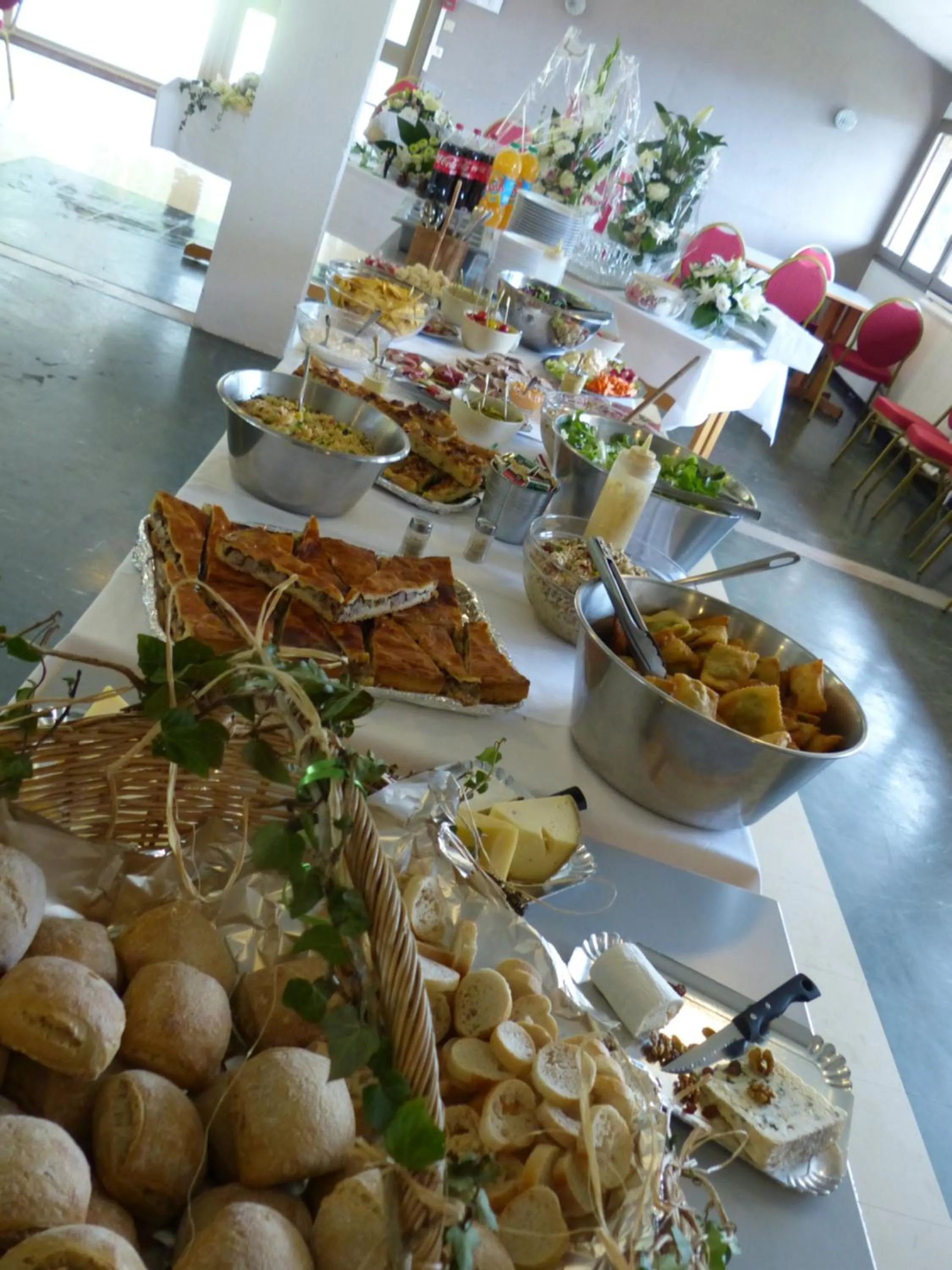 Restaurant/places to eat in Les Aveilles