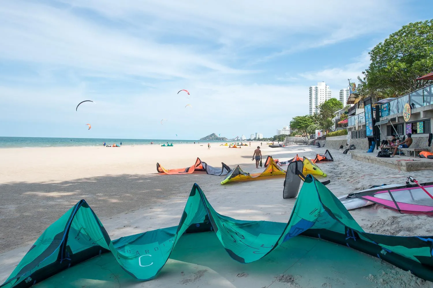 Beach in Marrakesh Huahin 4bedrooms suite with Jacuzzi 208