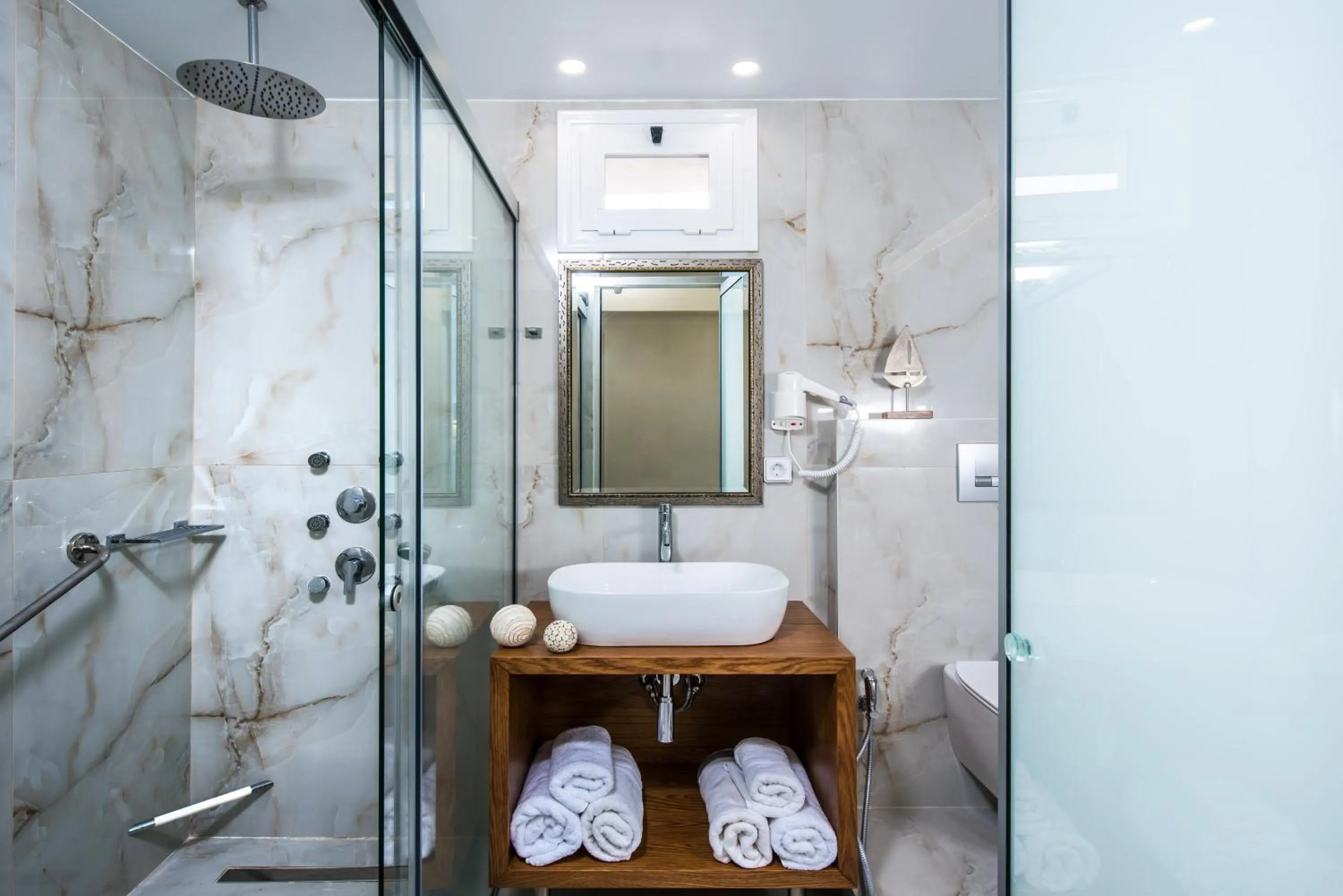 Bathroom in Camelot Royal Beds by Estia