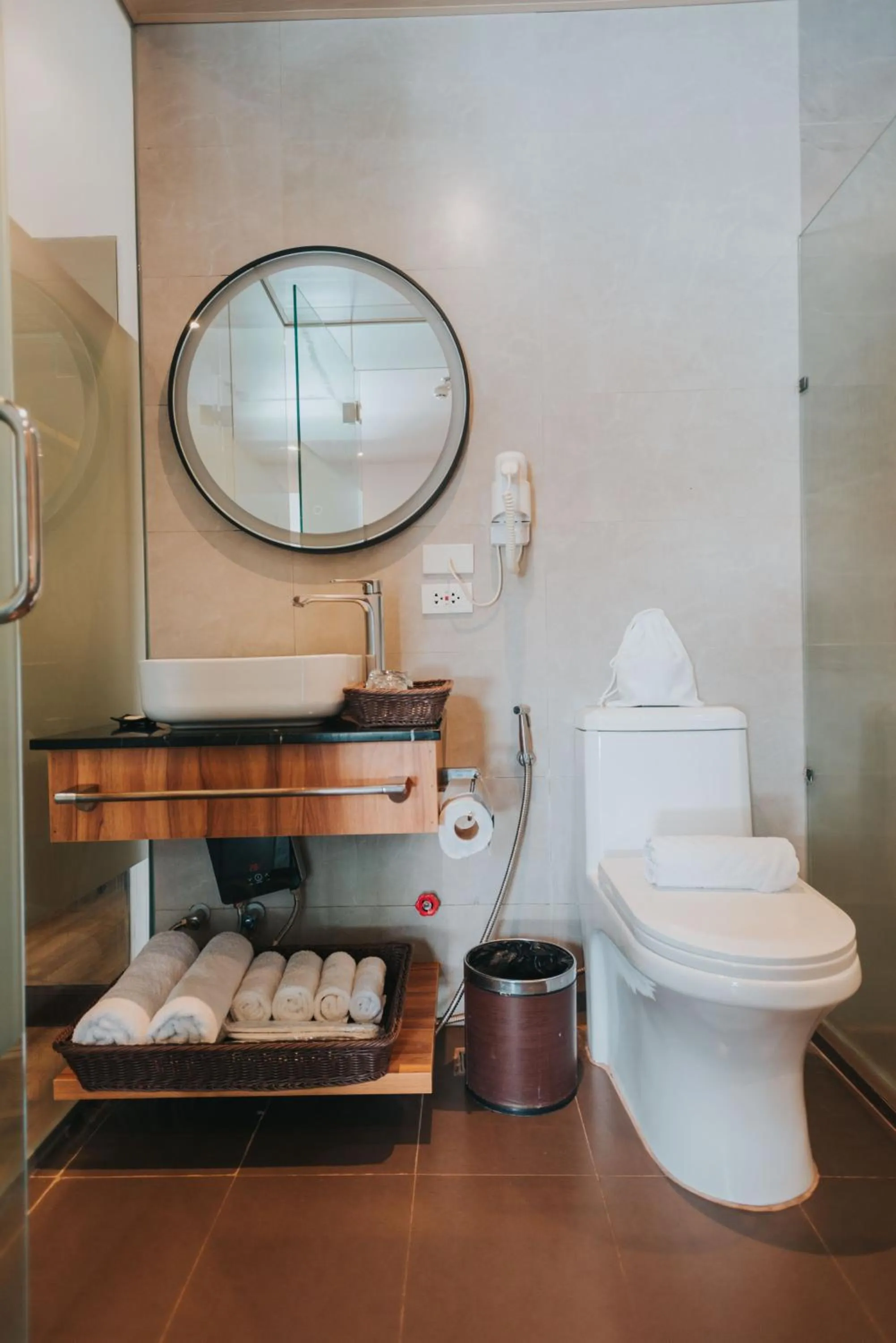 Bathroom in SureStay Plus Hotel by Best Western AC LUXE Angeles City