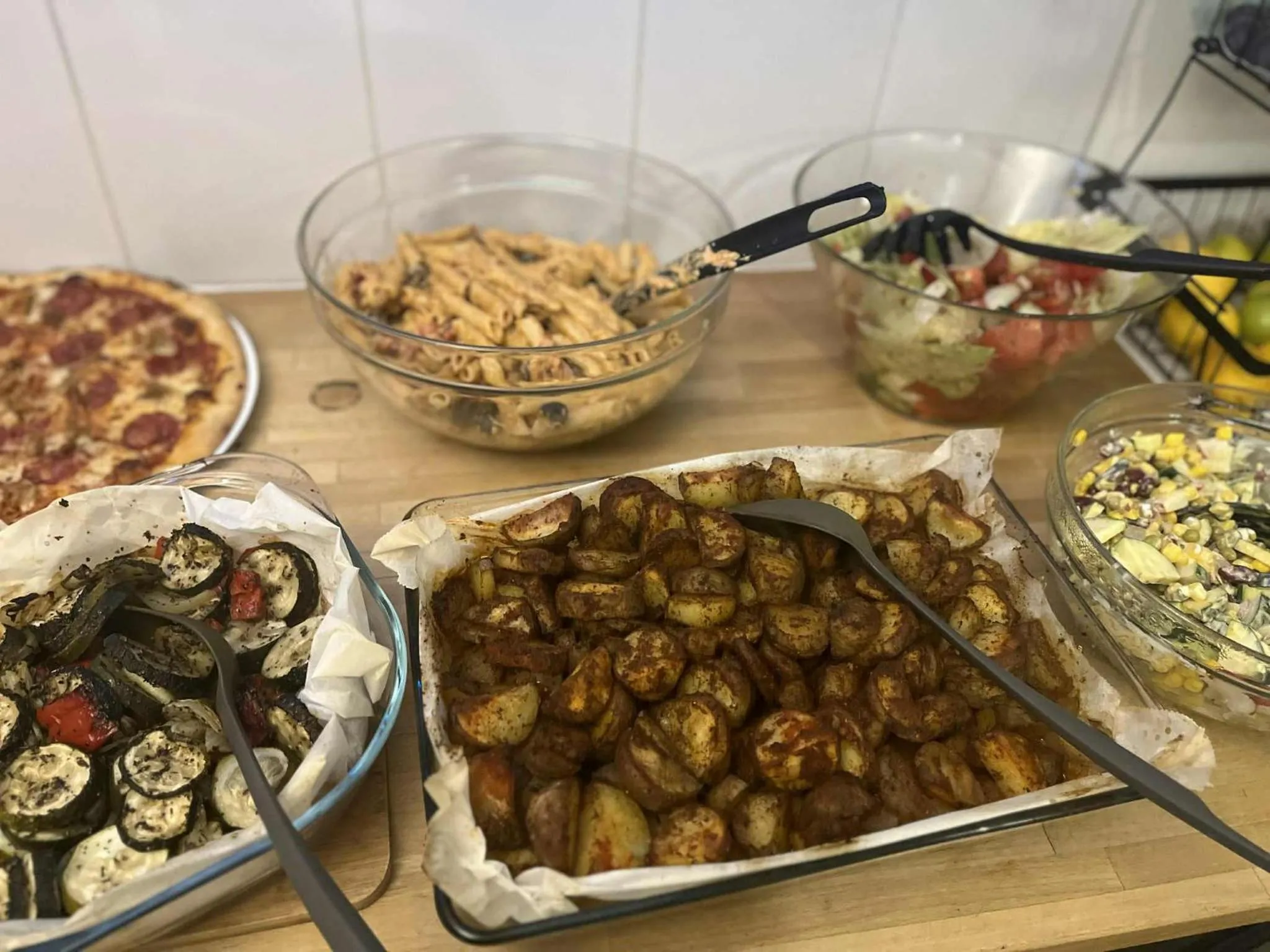 Dinner in Greg&Tom Party Hostel