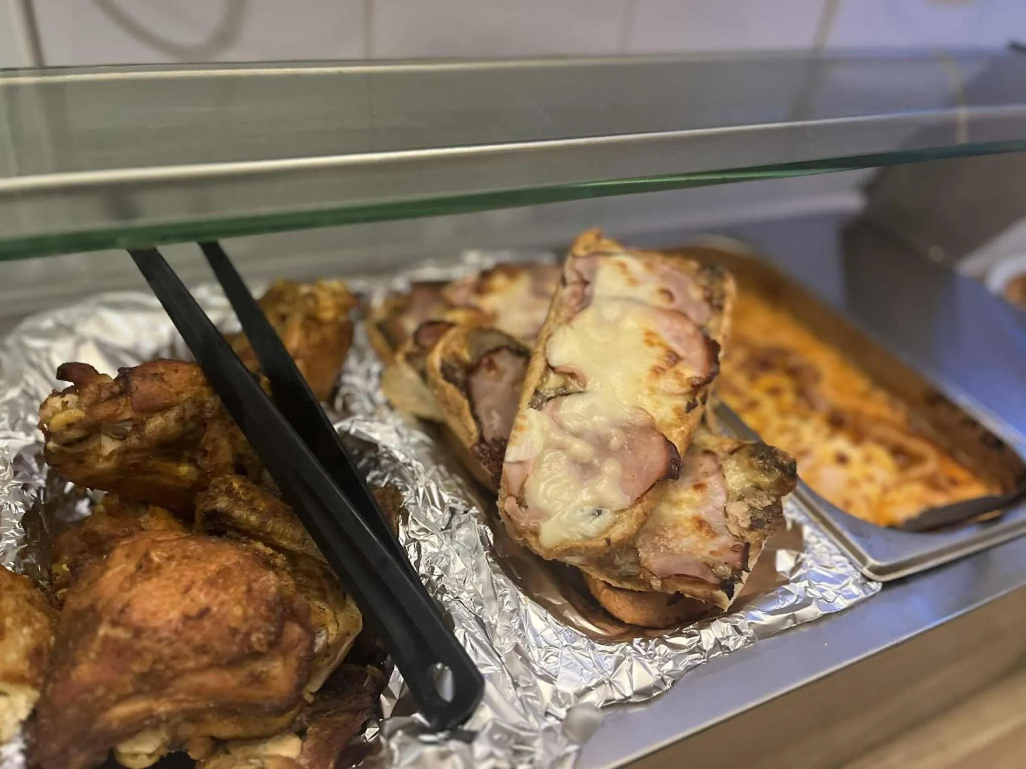 Dinner in Greg&Tom Party Hostel