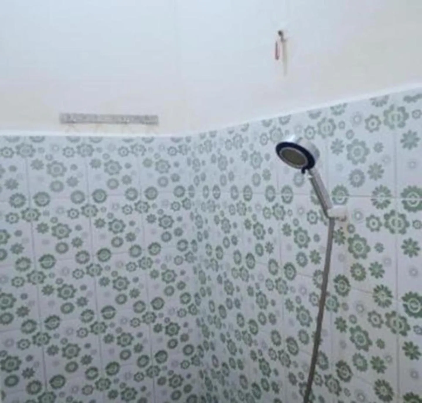 Bathroom in Guest House Taman Sari Syariah