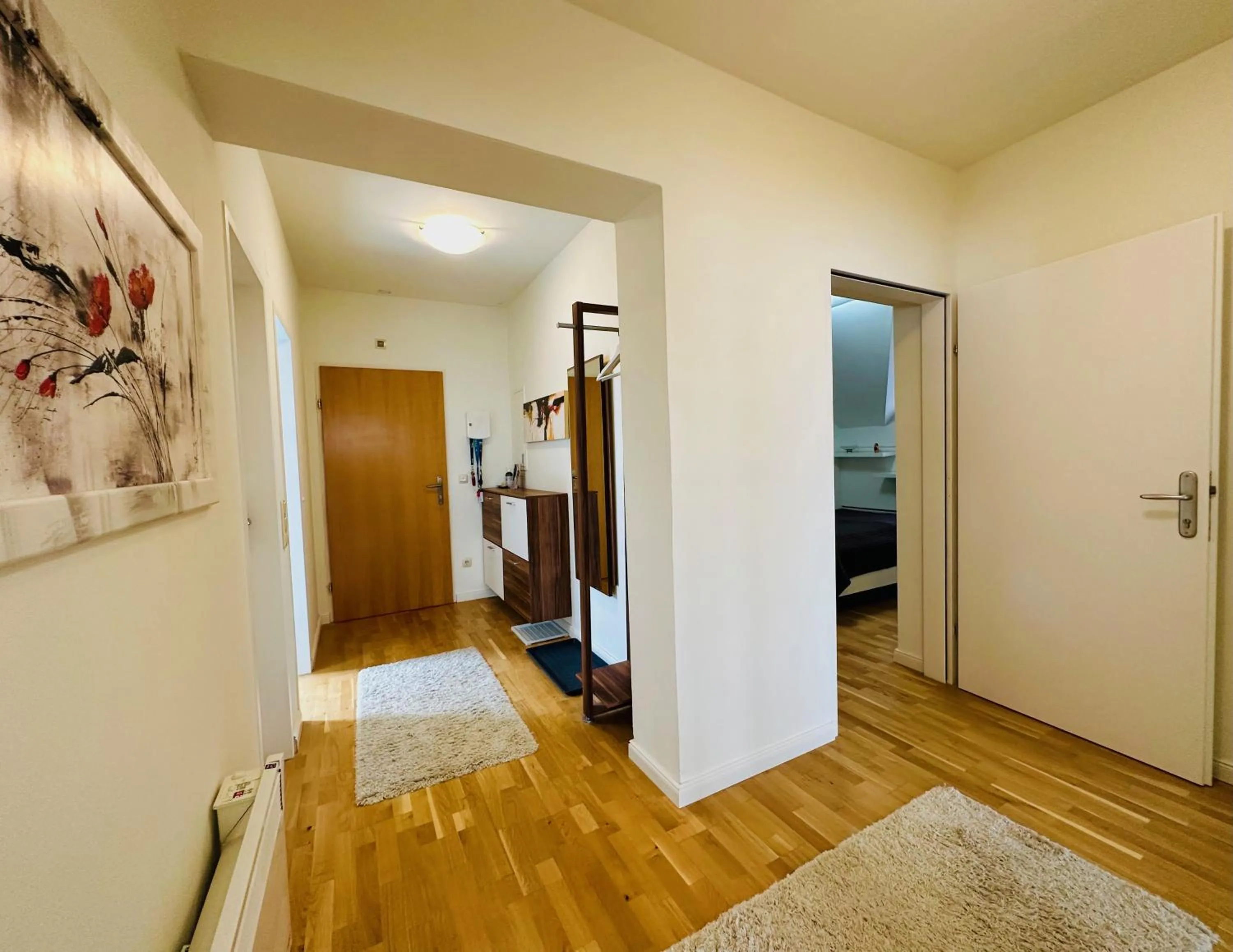 Superior-Apartment mit Pool und Seezugang