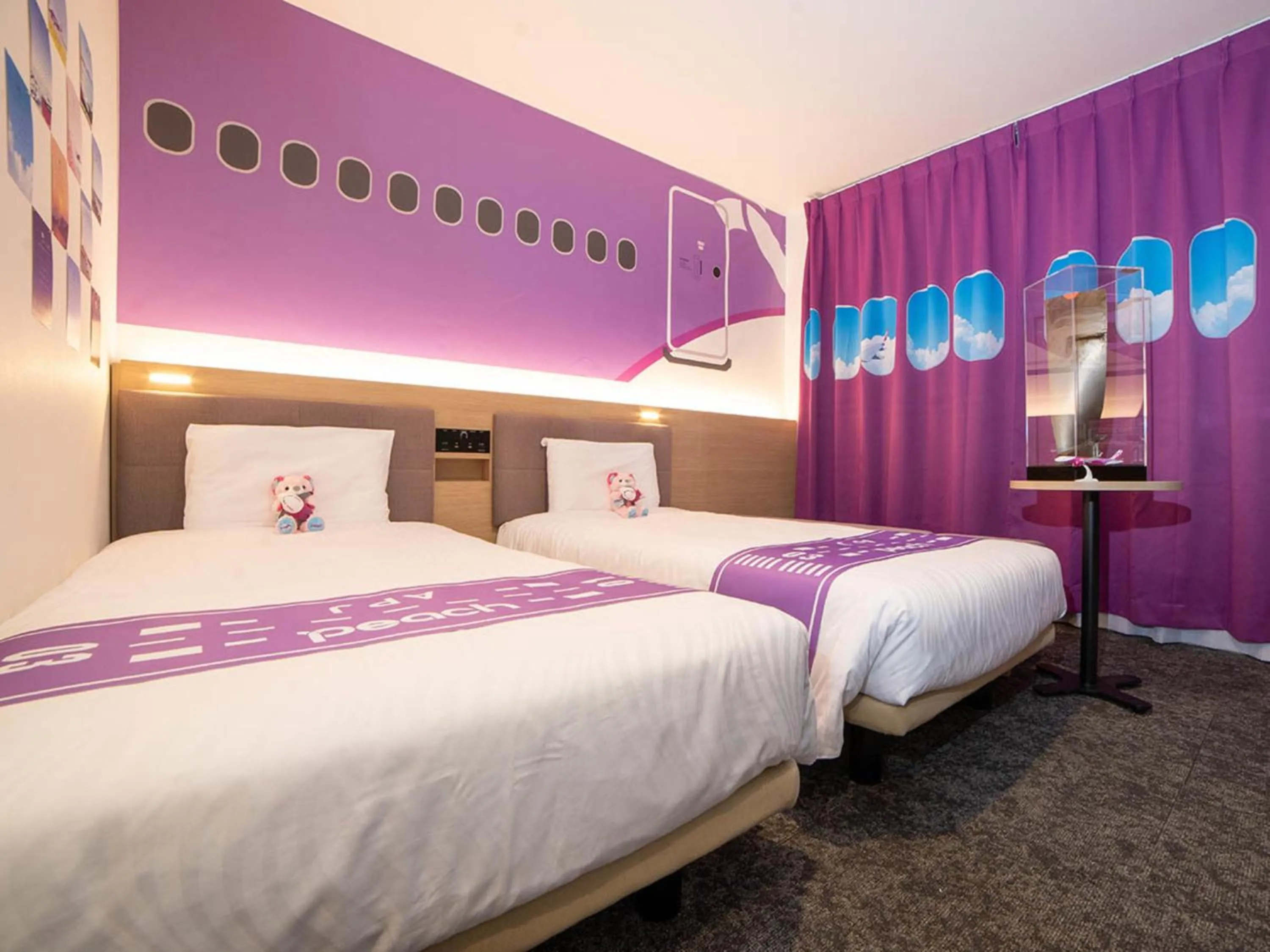 Bed in Henn na Resort & Spa Kansai Airport - former Henn na Hotel Kansai Airport